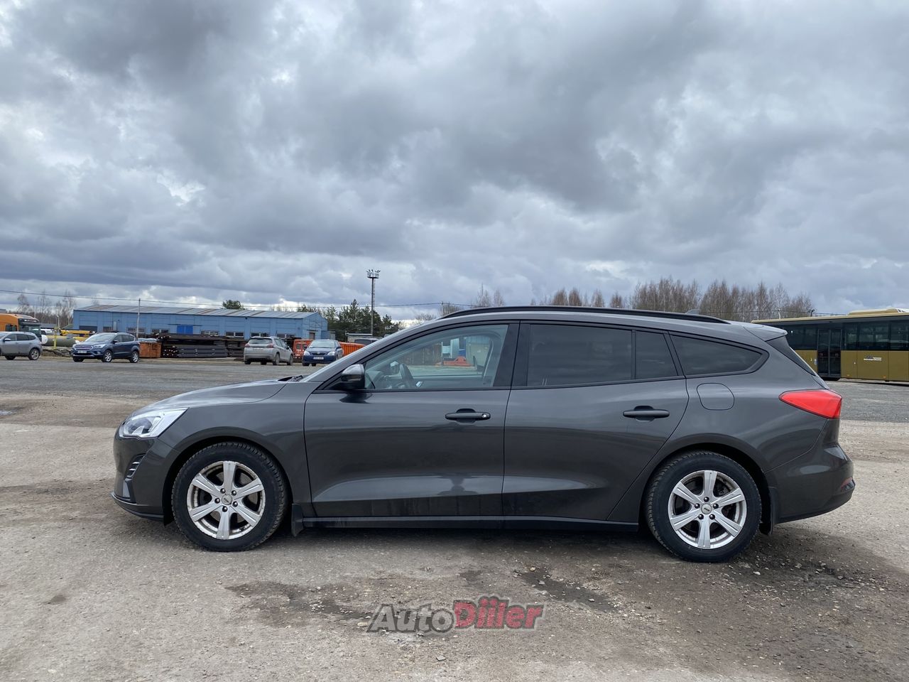 Ford Focus 1.0 74kW - Autodiiler