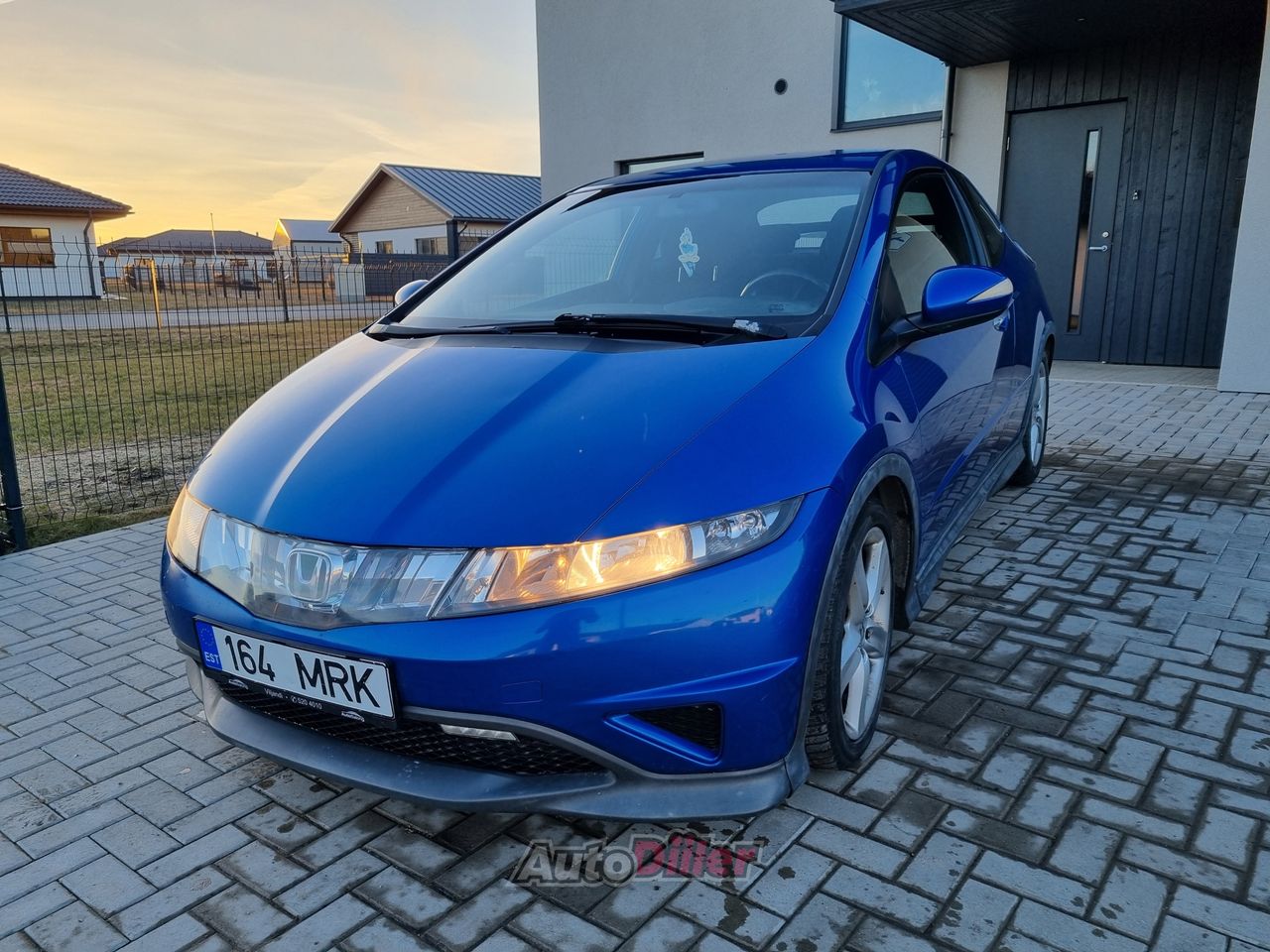 Honda Civic 2.2 103kW - Autodiiler