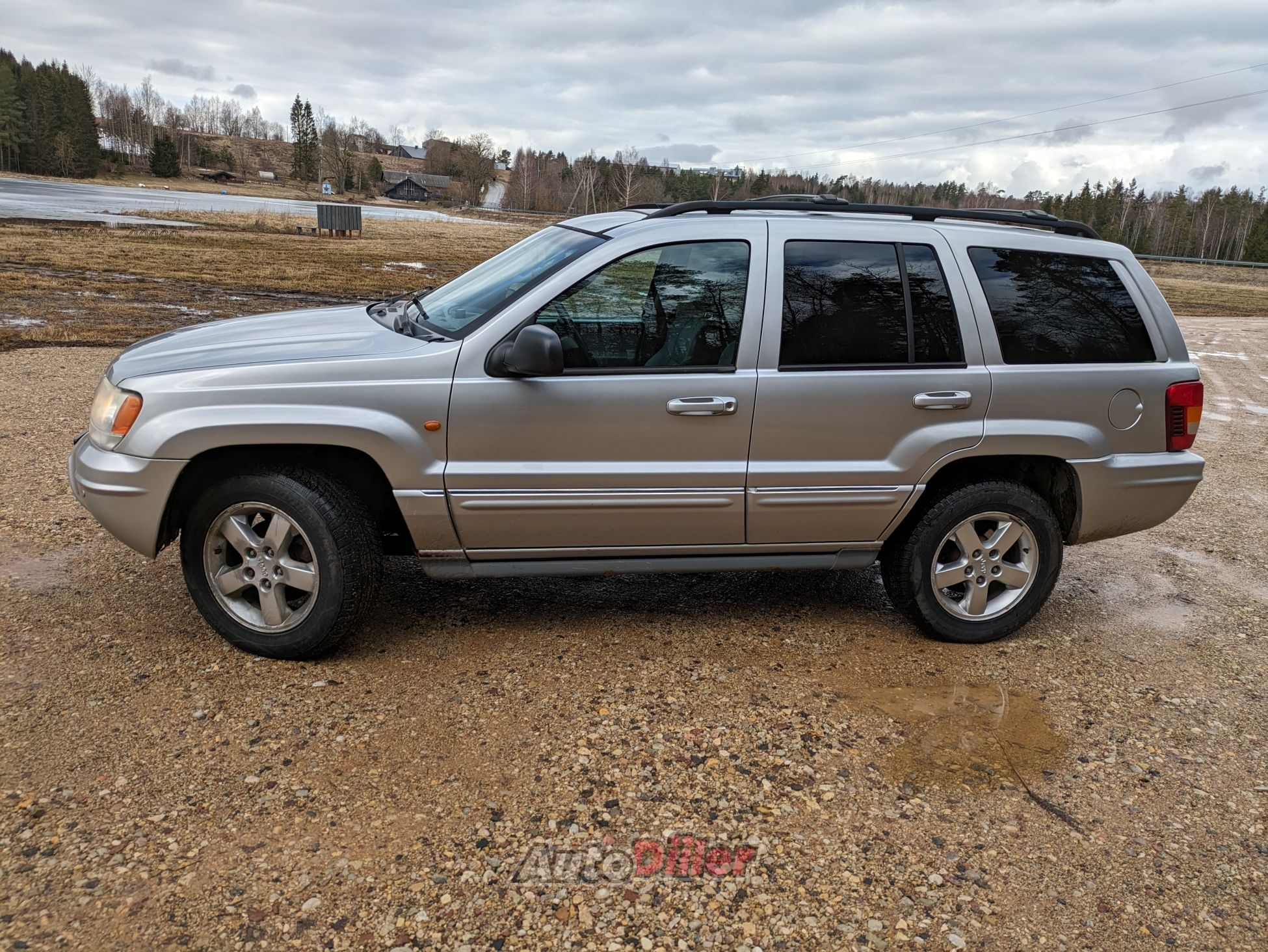 Jeep Grand Cherokee Overalnd 120kW - Autodiiler