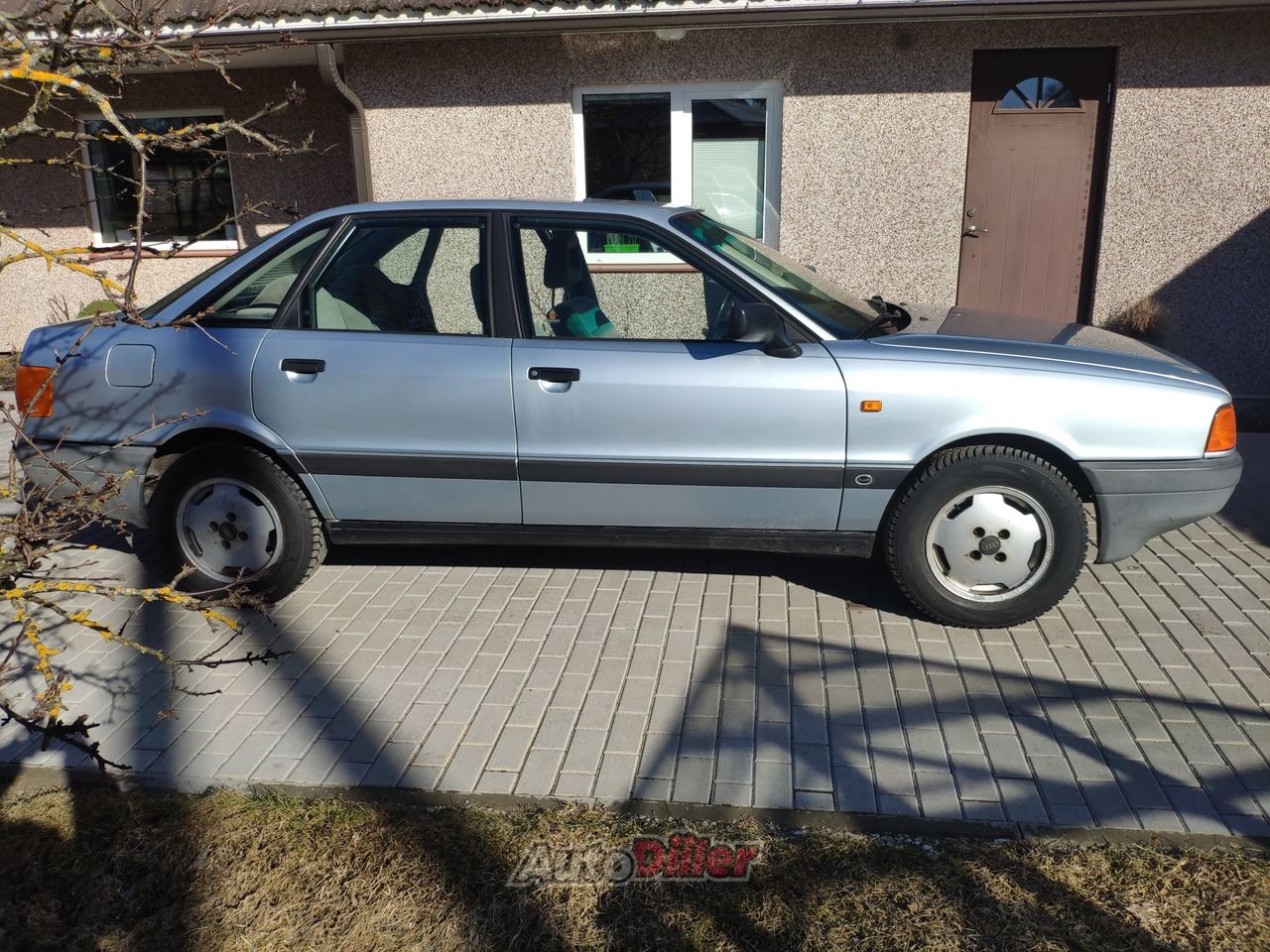 Audi 80 1.8 66kW - Autodiiler