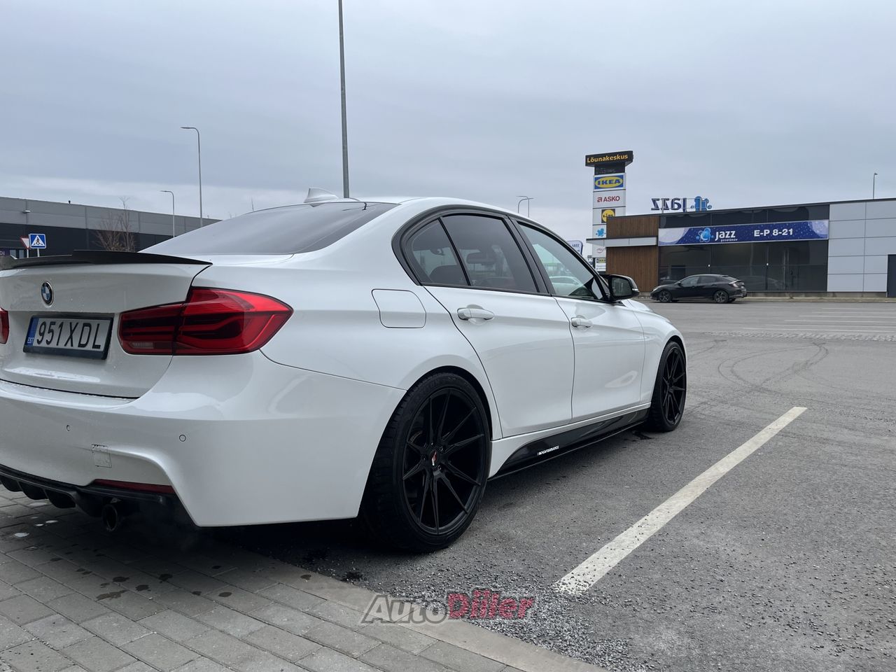 BMW 335 M-pakett 3.0 225kW - Autodiiler