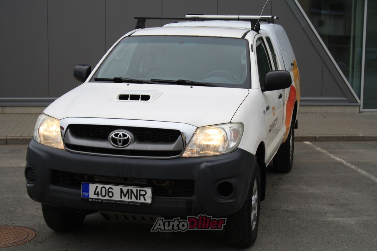 Toyota Hilux ExtraCab 2.5 106kW - Autodiiler