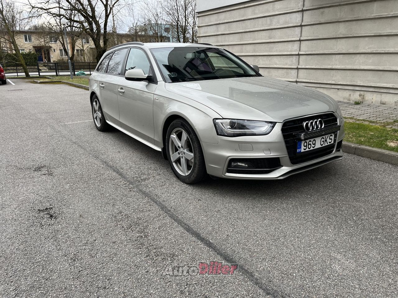 Audi A4 S-Line Quattro 2.0 130kW
