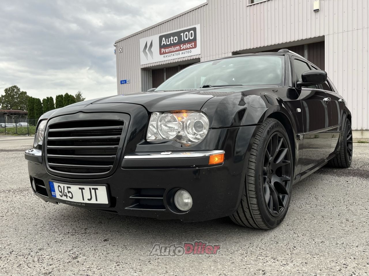 Chrysler 300C Hemi 5.7 250kW - Autodiiler