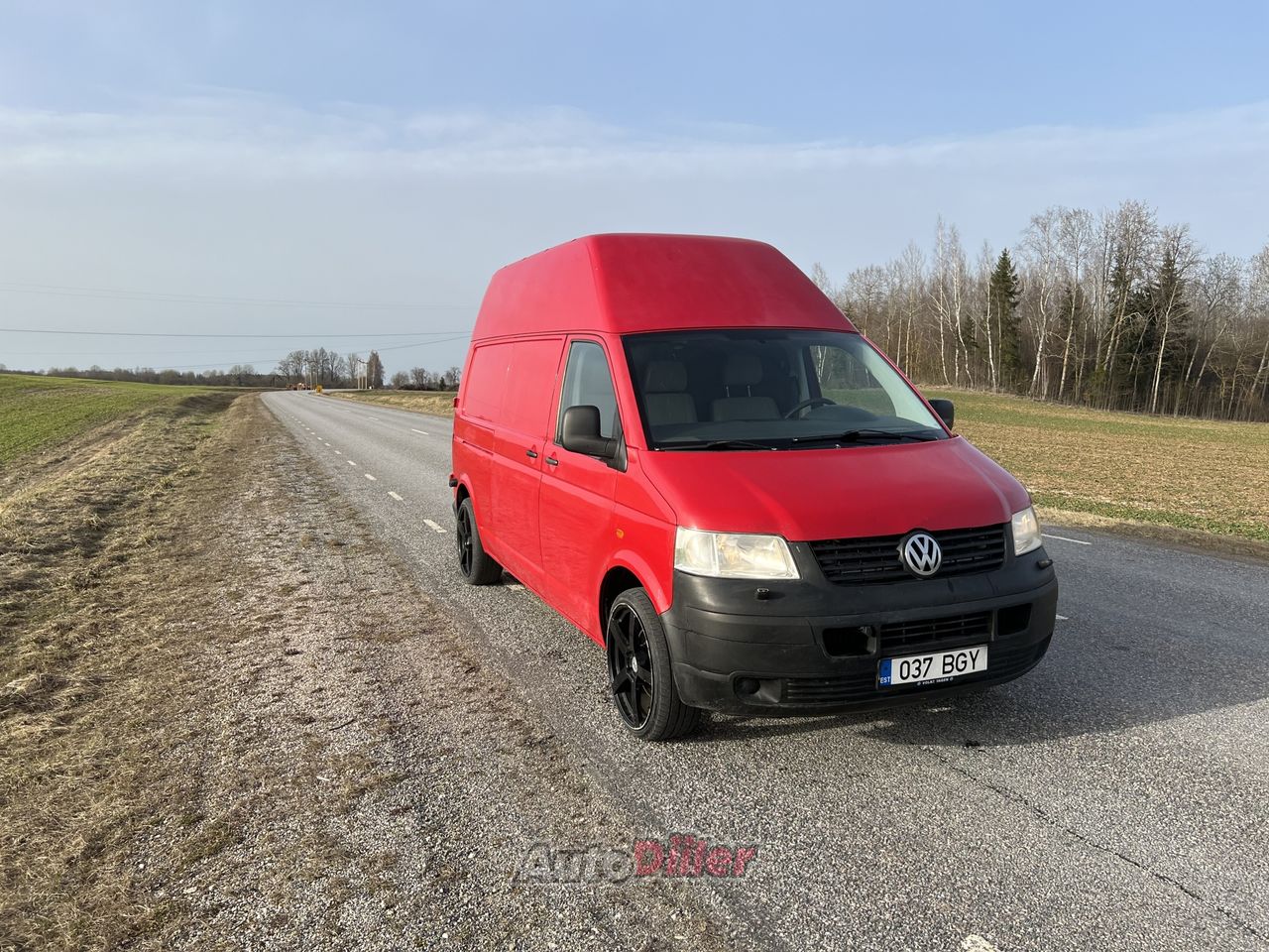 Volkswagen Transporter Pikk, kõrge 2.5 96kW - Autodiiler