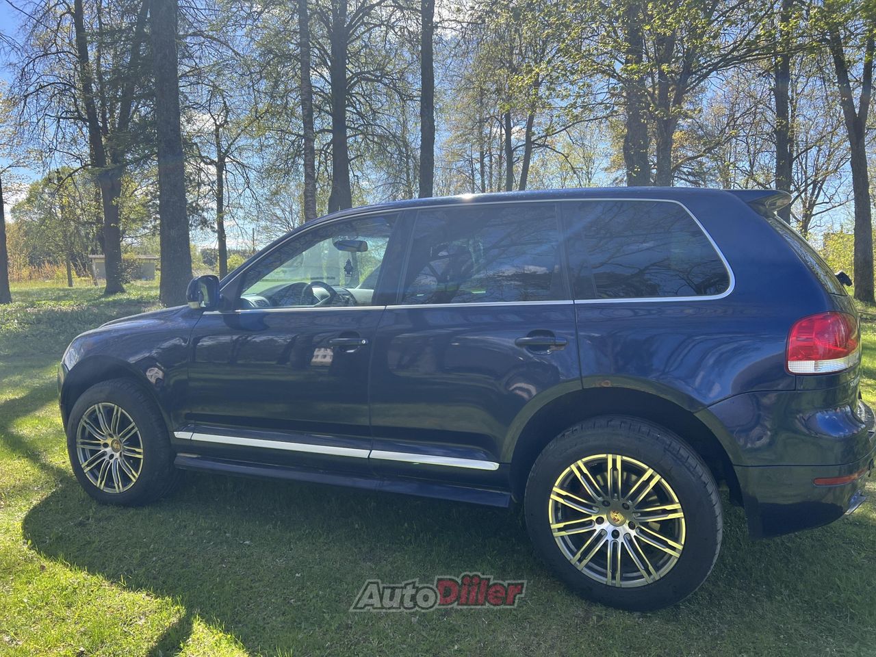 Volkswagen Touareg 3.0 165kW - Autodiiler