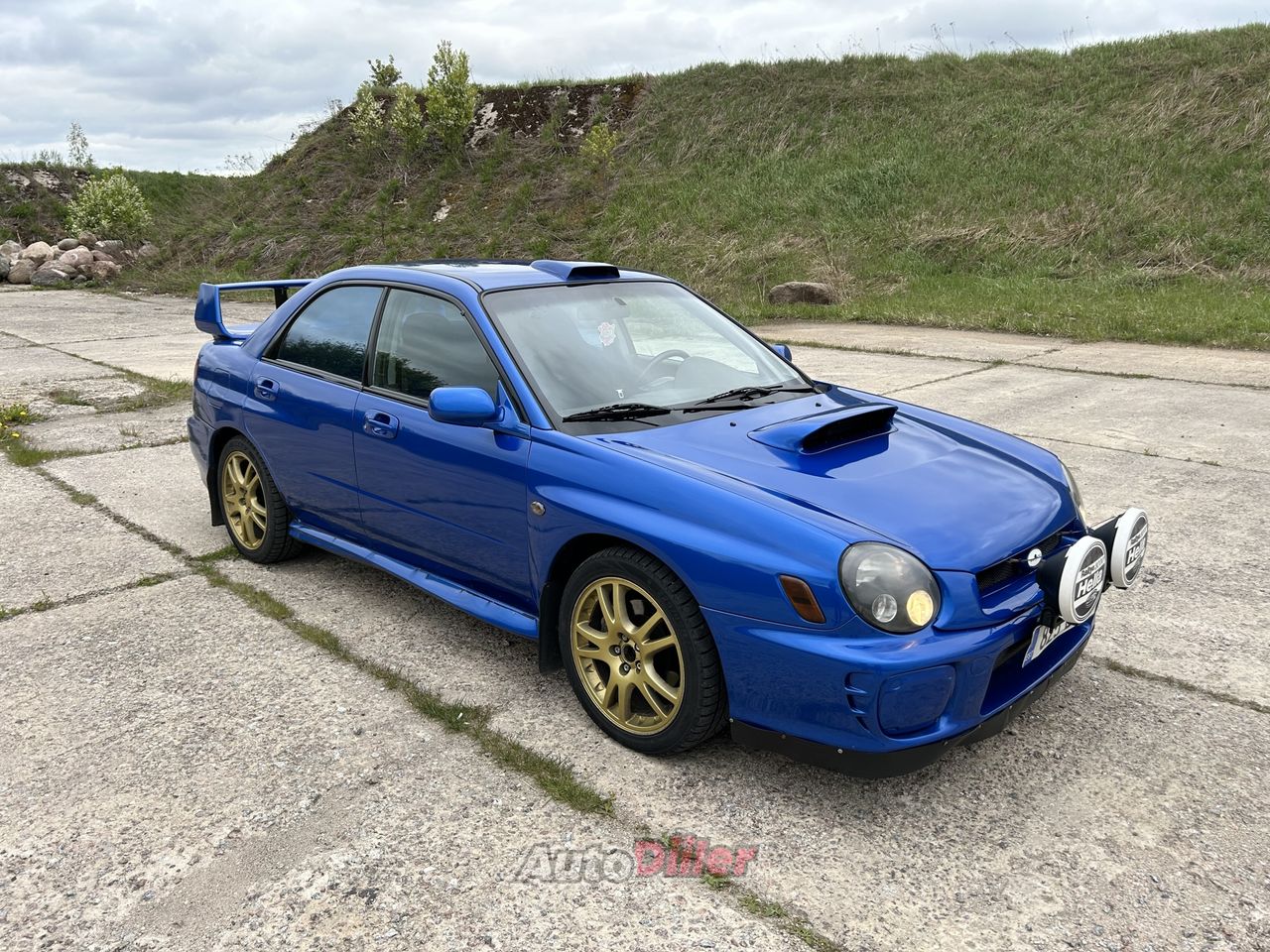 Subaru Impreza WRX STI 2.0 195kW - Autodiiler