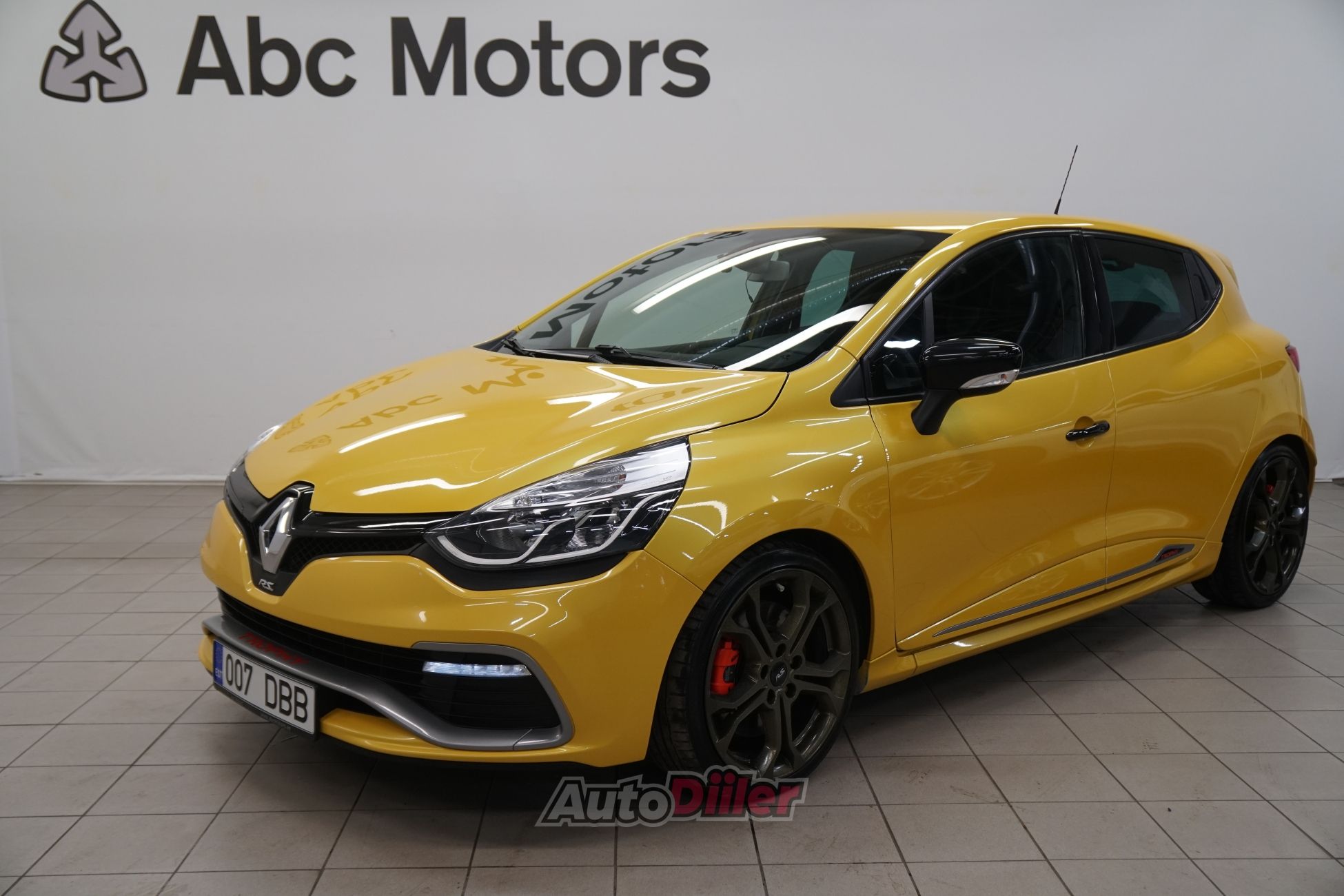 Renault Clio RS Trophy Turbo 1.6 162kW - Autodiiler