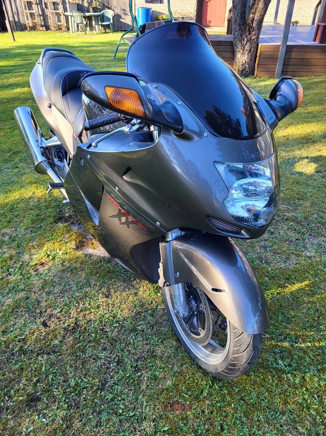 Honda CBR 1100 XX 118kW - Autodiiler