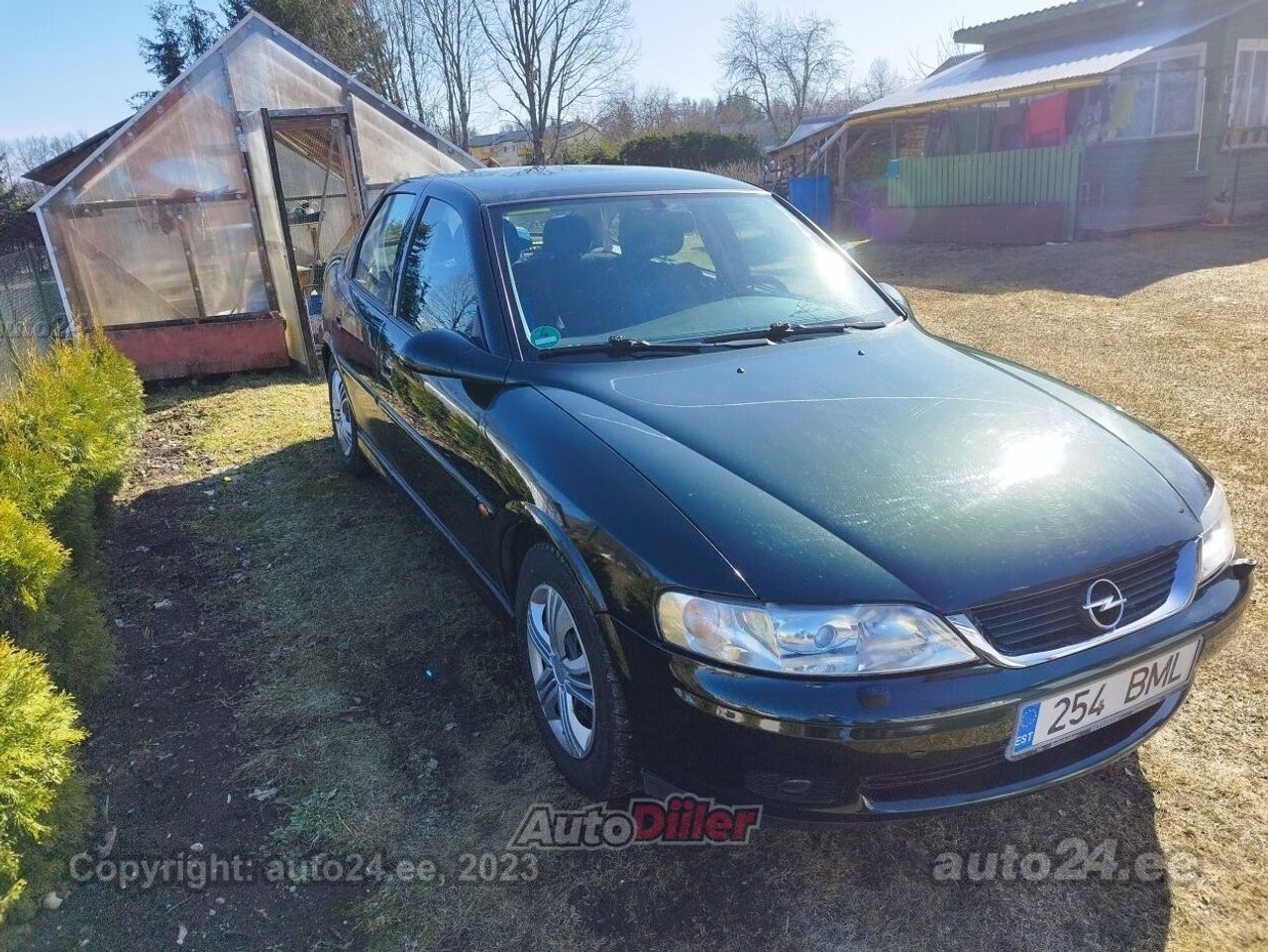 Opel Vectra 1.6 74kW - Autodiiler