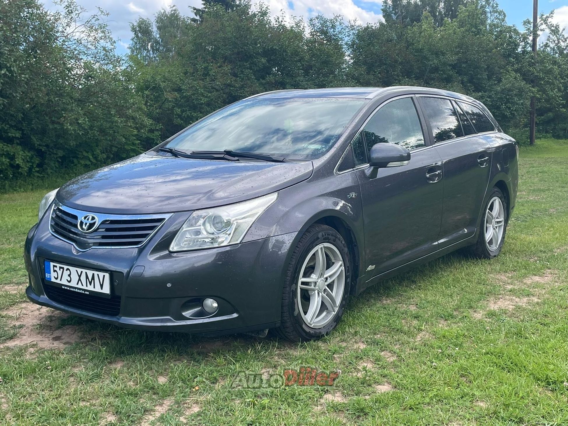 Toyota Avensis 2.2 110kW - Autodiiler