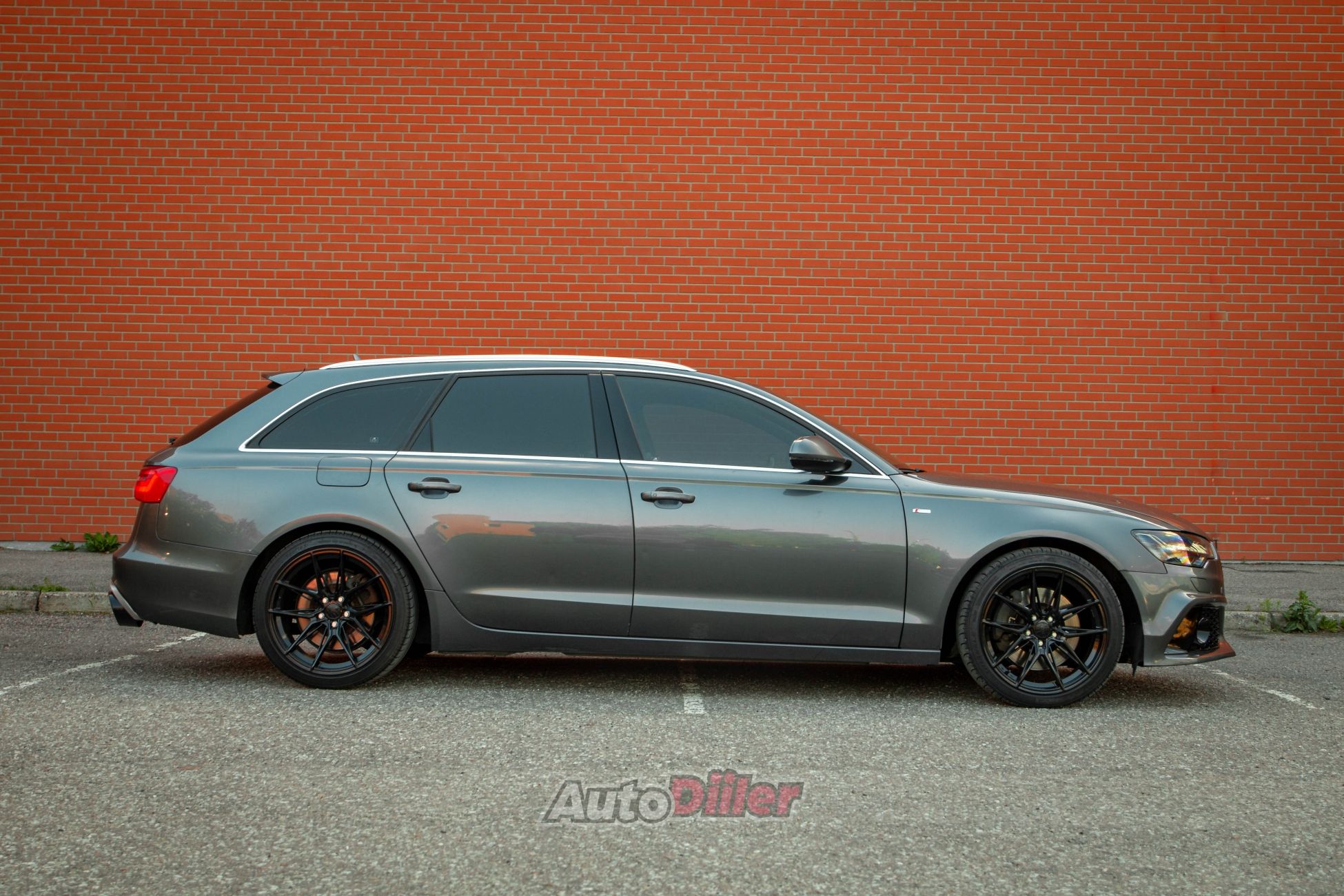 Audi A6 S-Line RS6 Design 3.0 180kW - Autodiiler