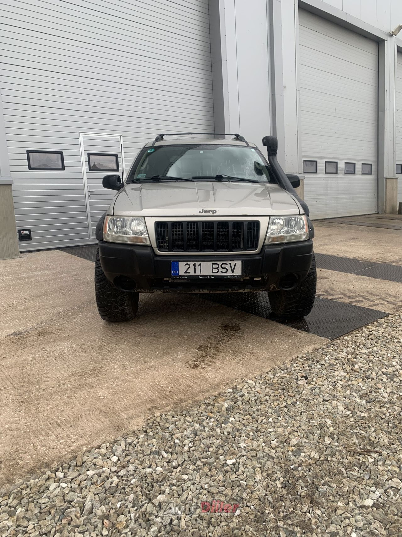 Jeep Grand Cherokee 4.0 140kW - Autodiiler