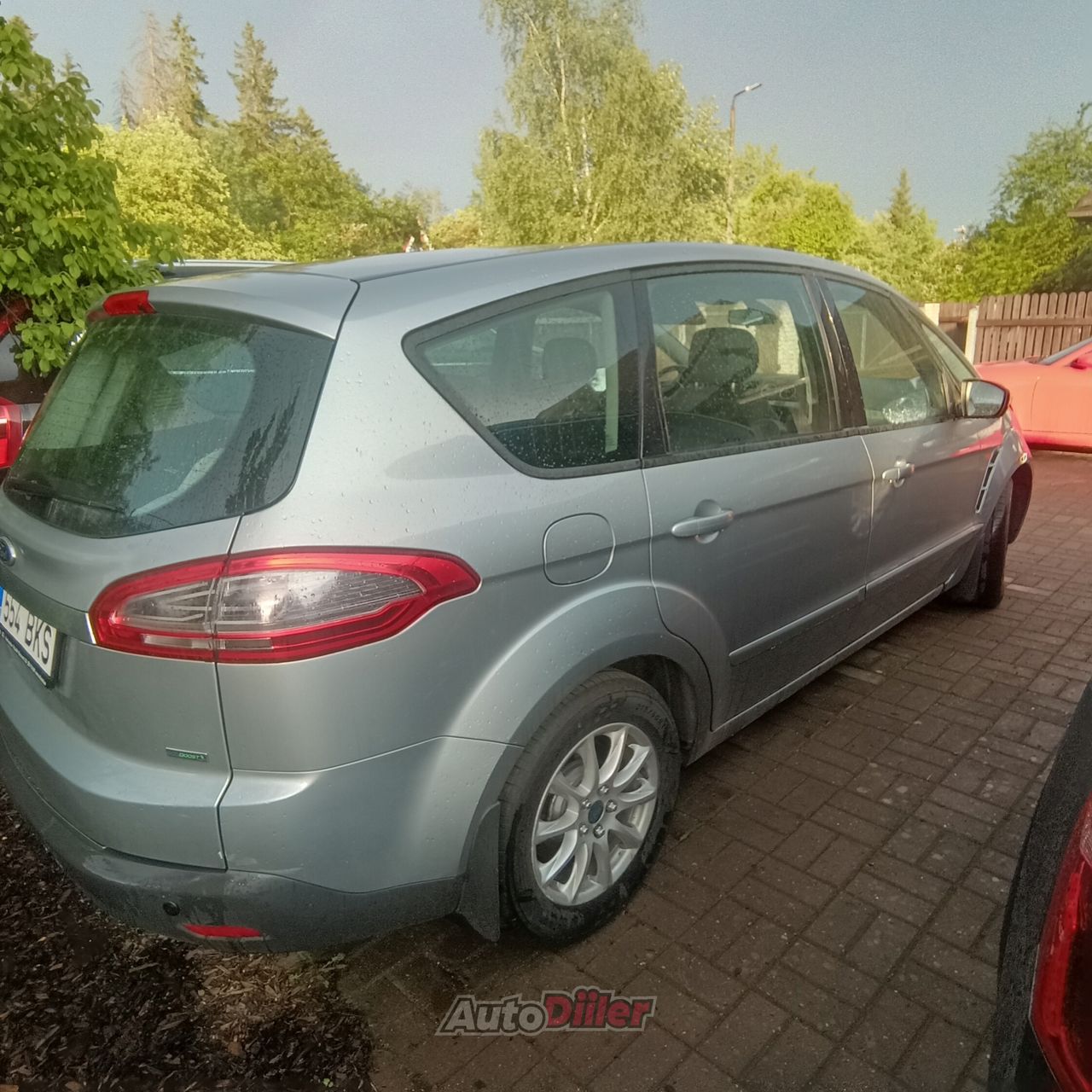 Ford S-MAX 1.6 118kW - Autodiiler