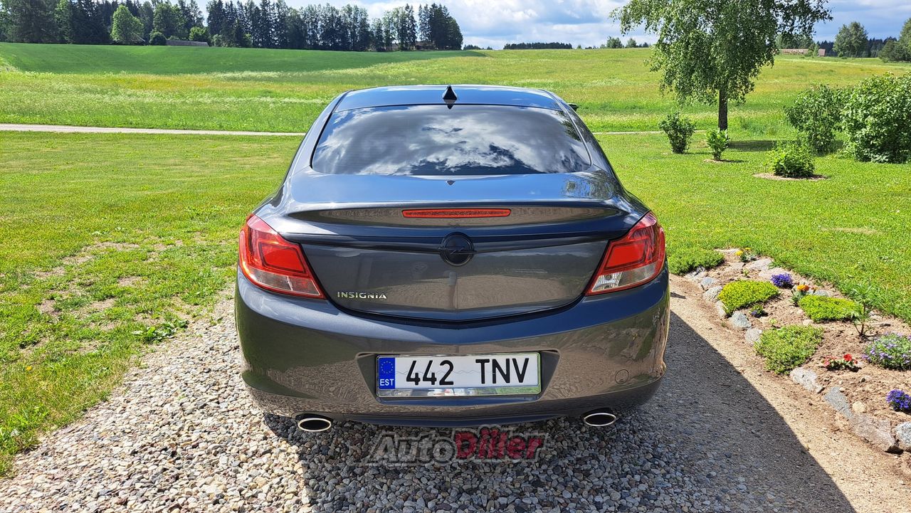 Opel Insignia hatchback 1.6 132kW - Autodiiler