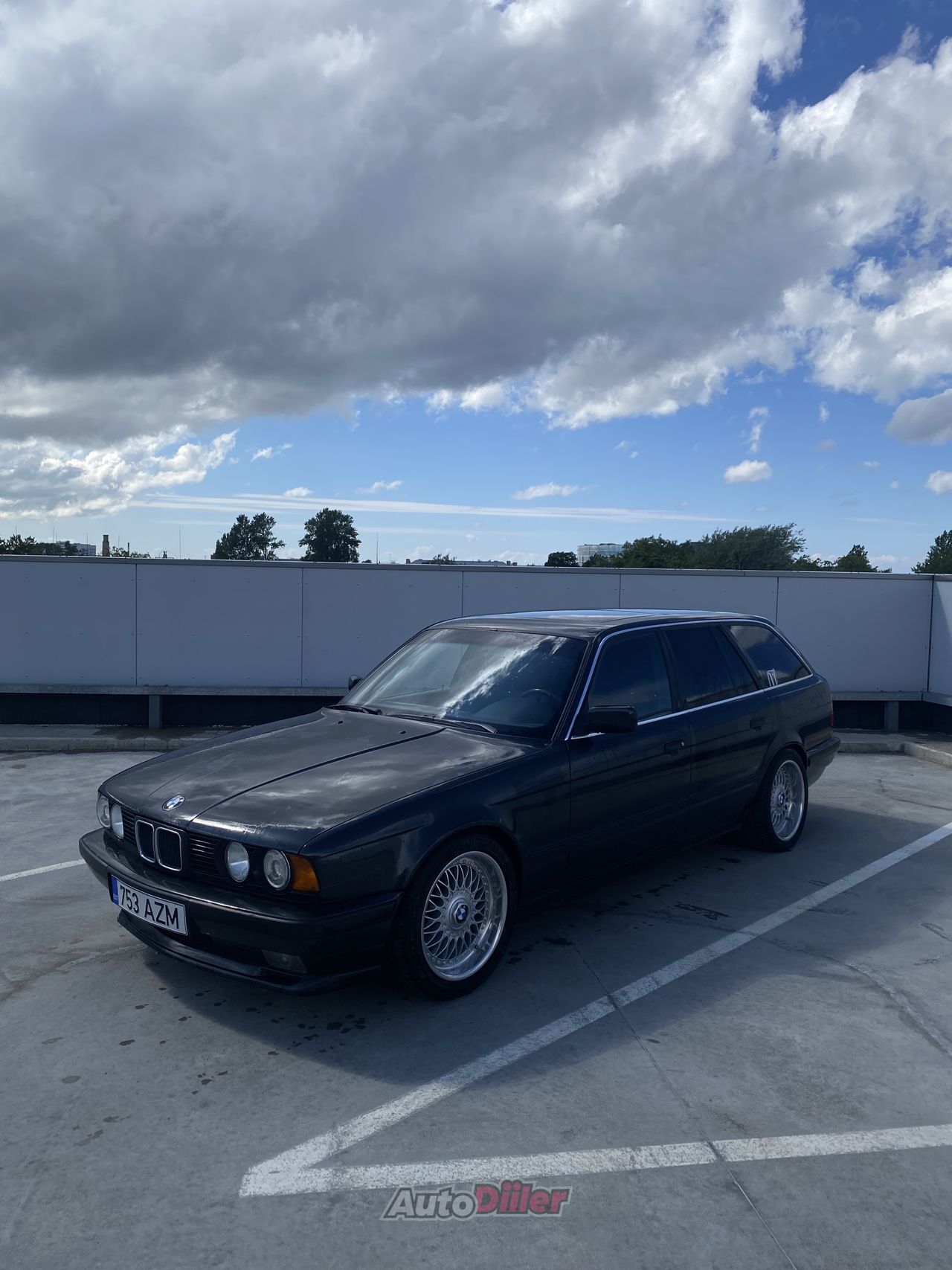 BMW 525 2.5 141kW - Autodiiler