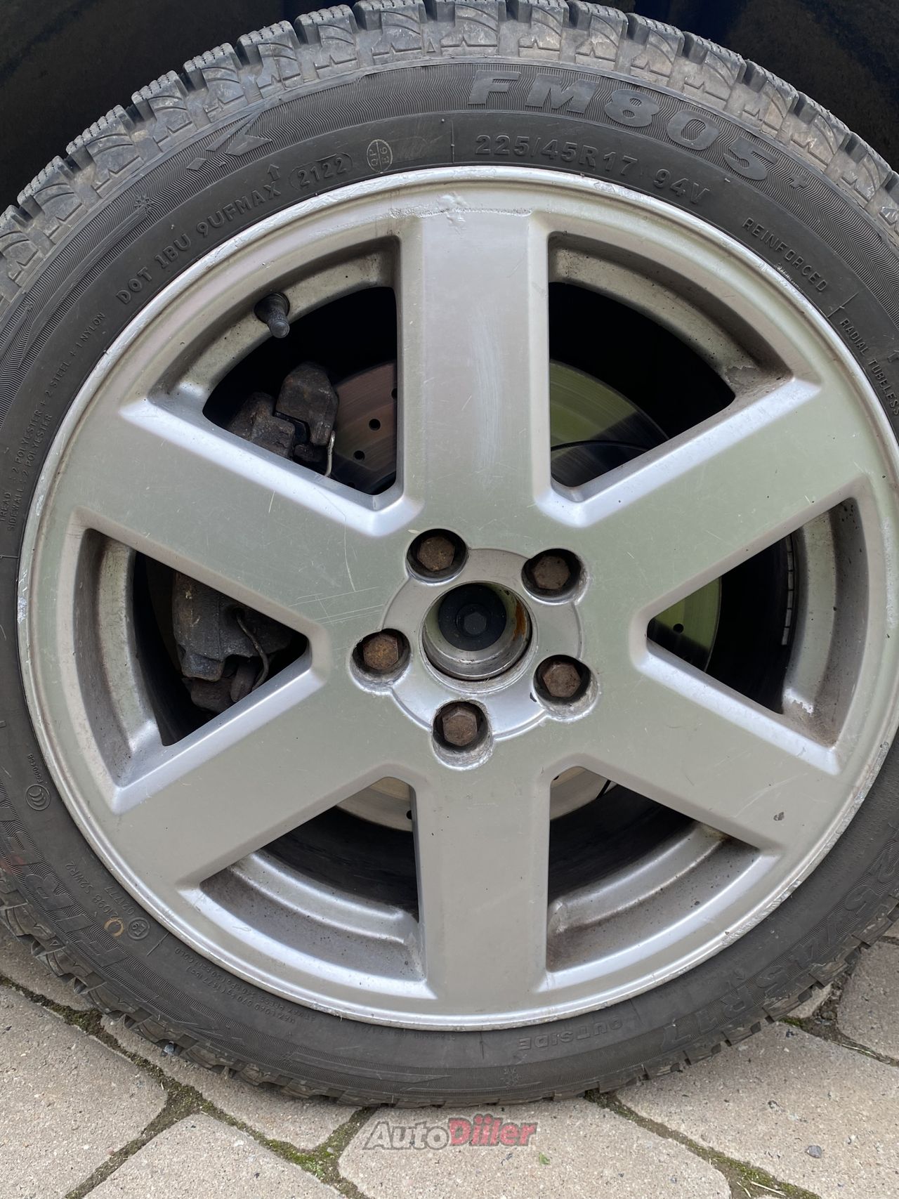 Volvo V70 R5 Turbo 2.4 147kW - Autodiiler