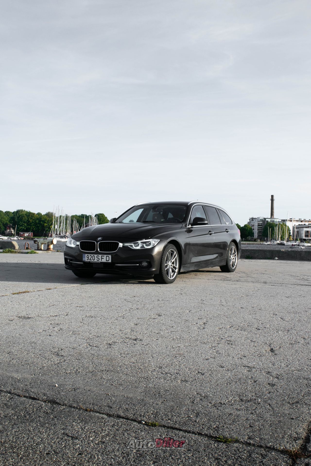 BMW 320 M-pakett 2.0 120kW - Autodiiler