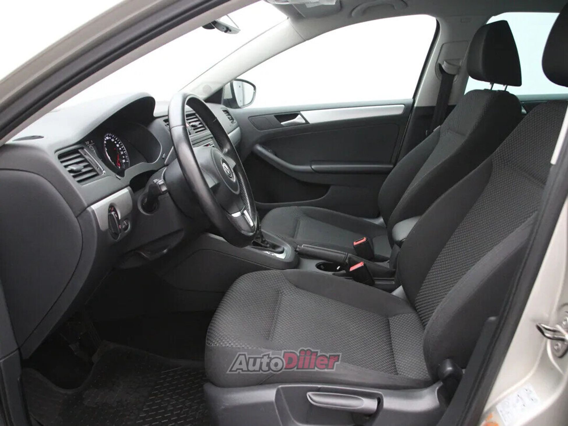 Volkswagen Jetta Life Life 1.4 90kW 2014, photo 4/10