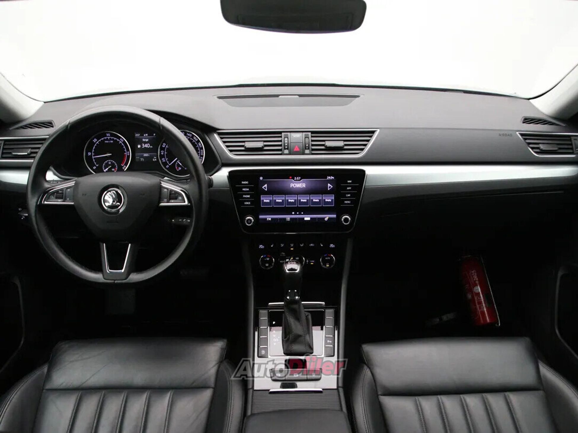 Skoda Superb Style 1.6 88kW 2019, photo 2/10