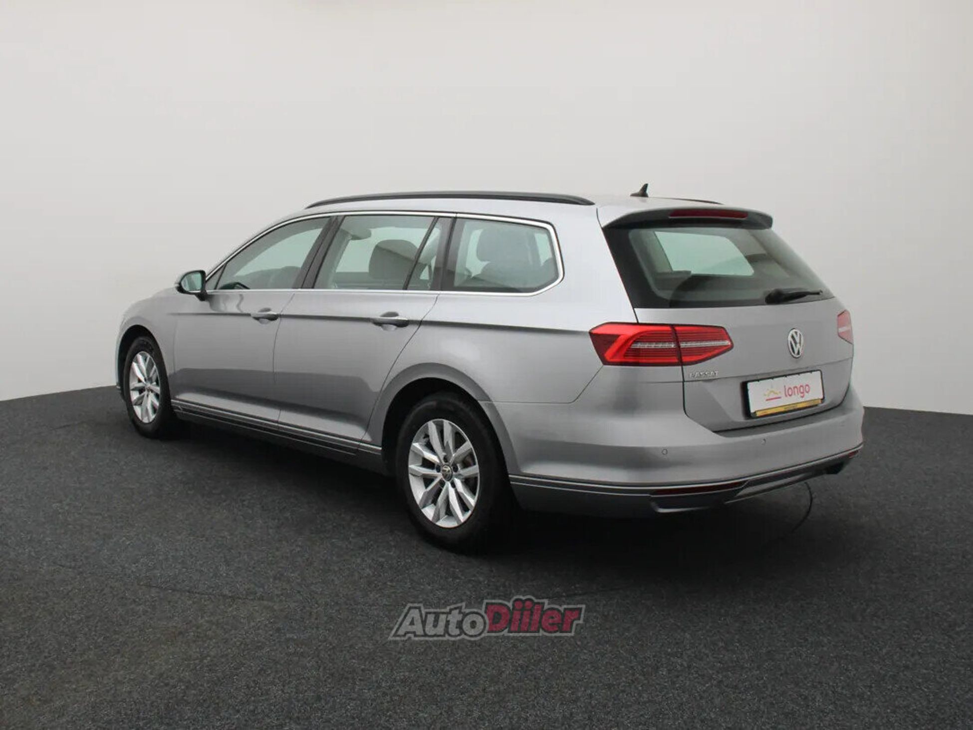 Volkswagen Passat 2019, photo 7/10