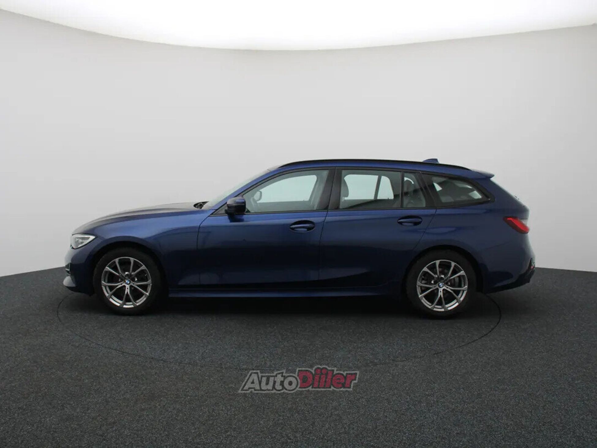 BMW 320 Executive Edition 2.0 140kW 2020, photo 6/10