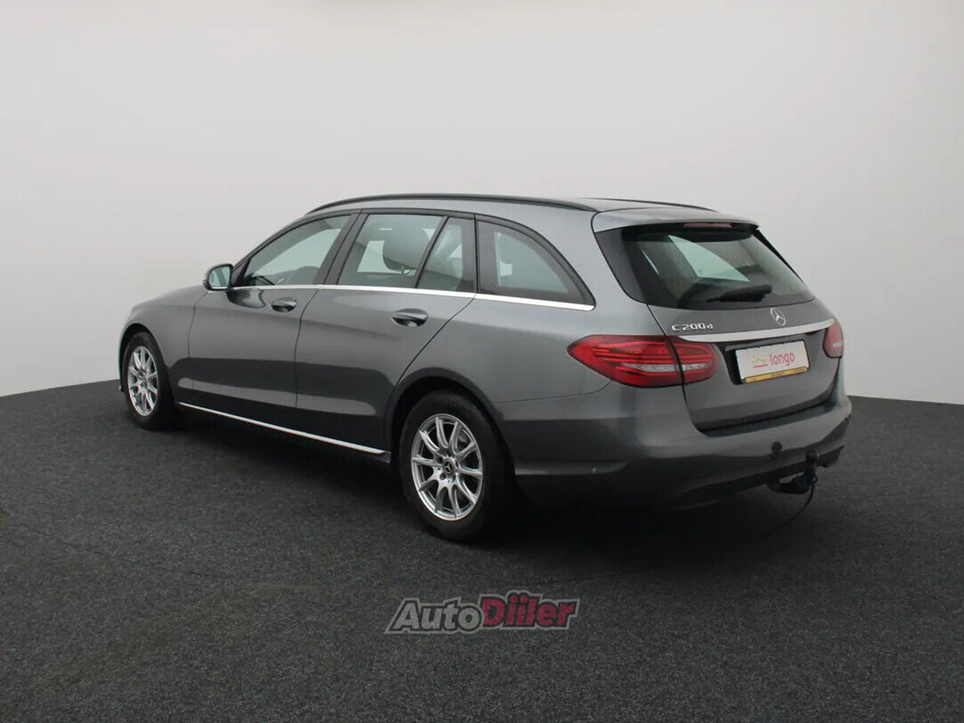 Mercedes-Benz C 200 2019, photo 7/10