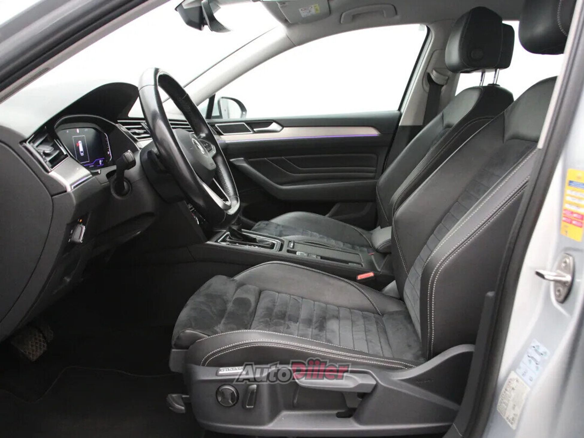 Volkswagen Passat Elegance 2.0 140kW 2020, photo 4/10