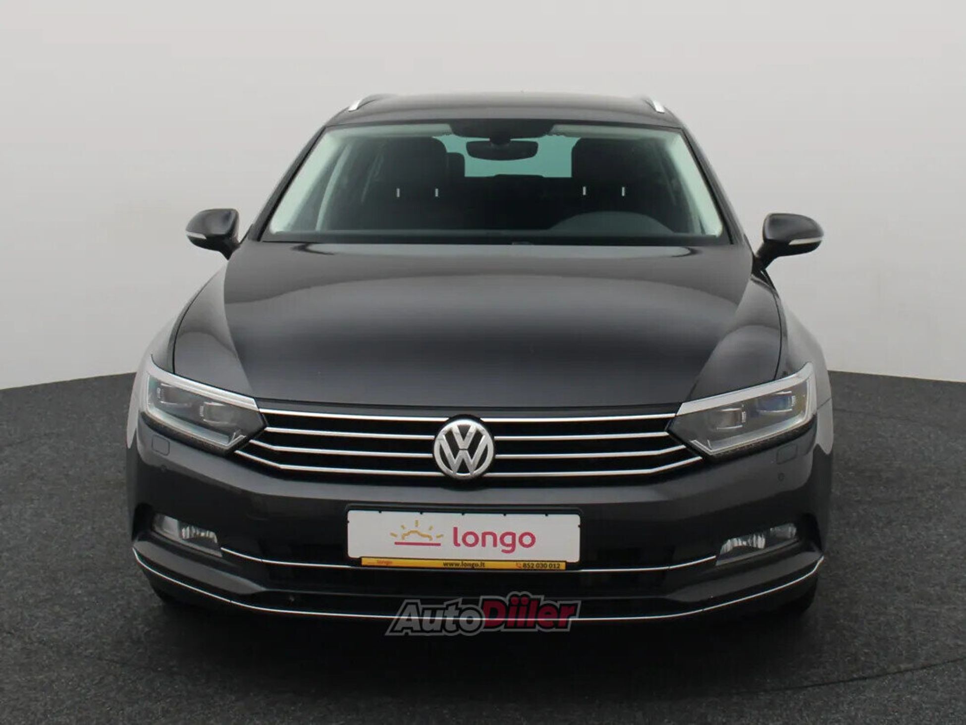 Volkswagen Passat 2019, photo 3/10