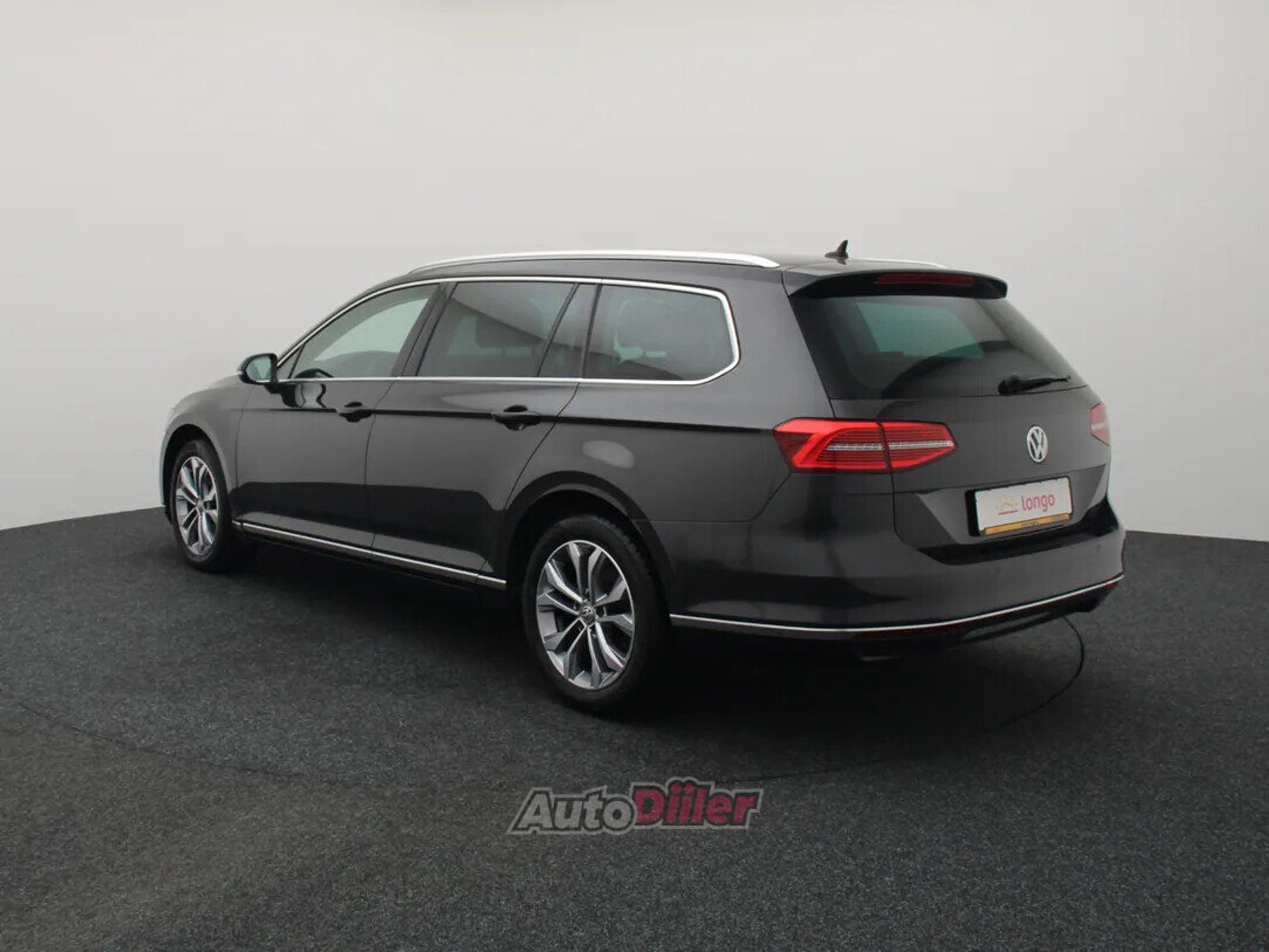 Volkswagen Passat 2019, photo 7/10