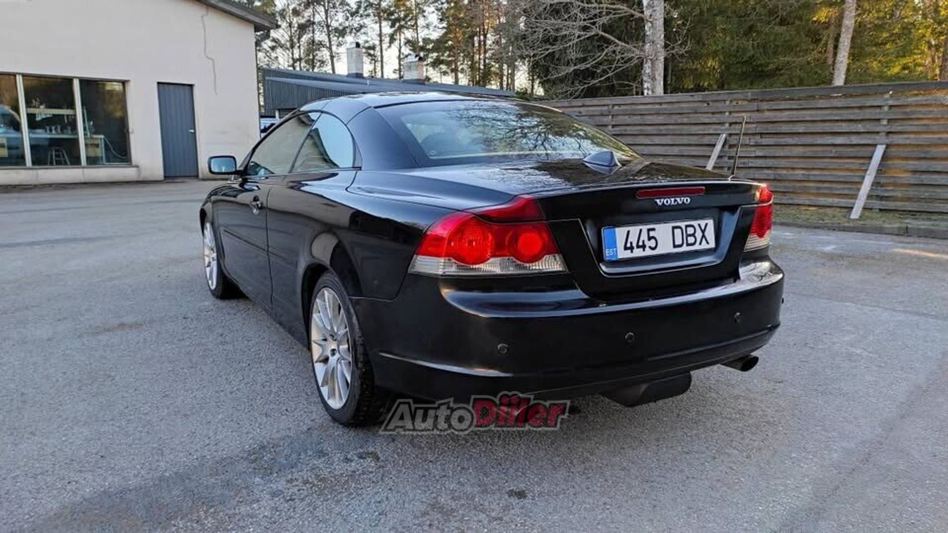 Volvo C70 2.4 132kW 2007, photo 4/10