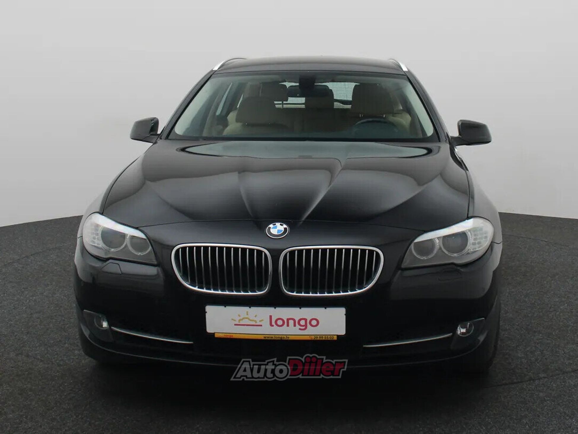 BMW 520 High Executive 2.0 135kW 2013, photo 3/10