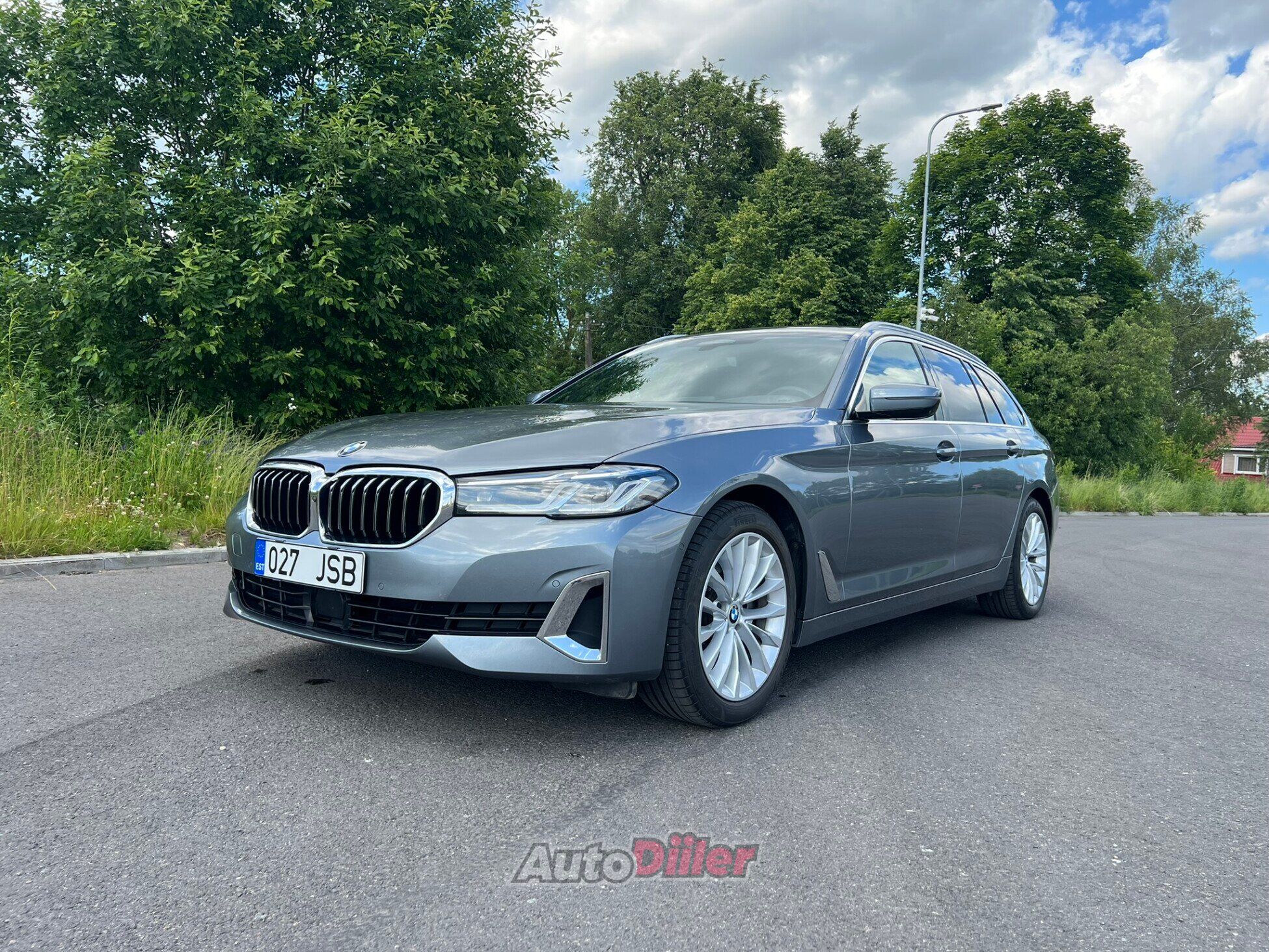 BMW 520