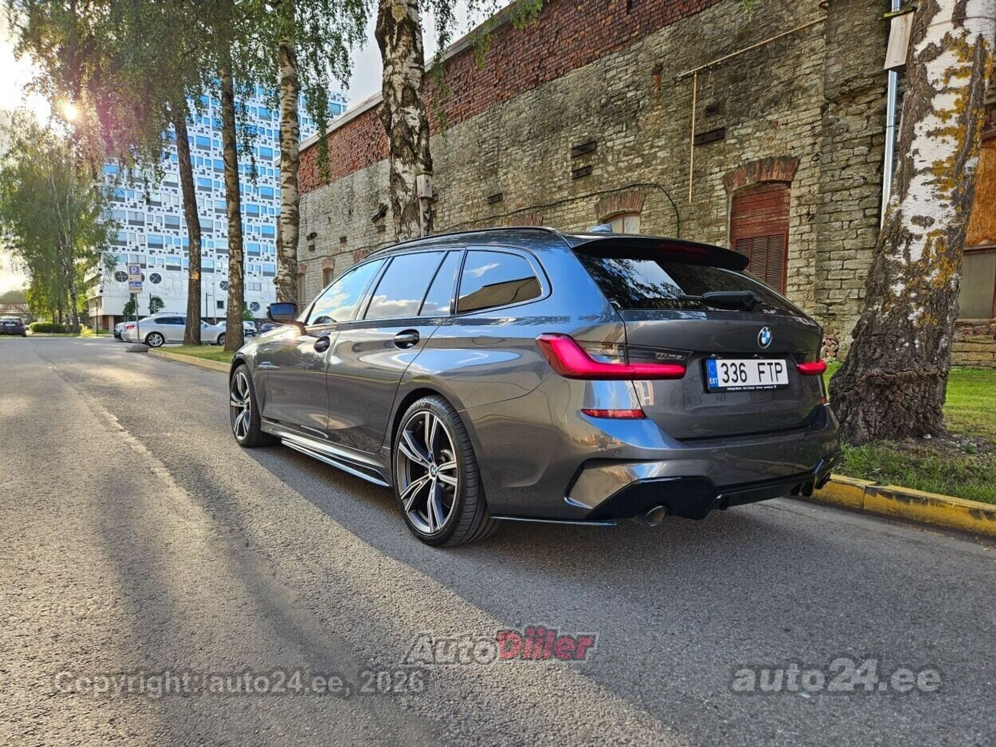 BMW 318 2021, kuva 2/10
