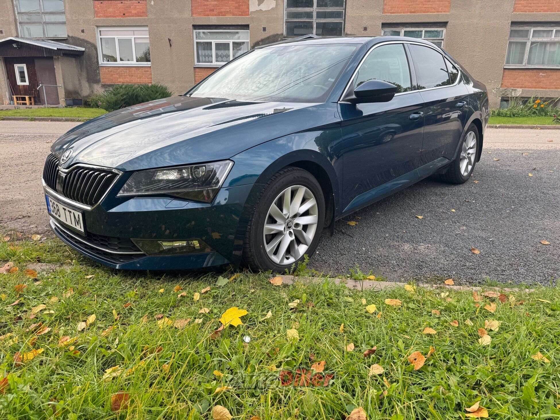 Skoda Superb 1.4 110kW 2016, photo 2/5