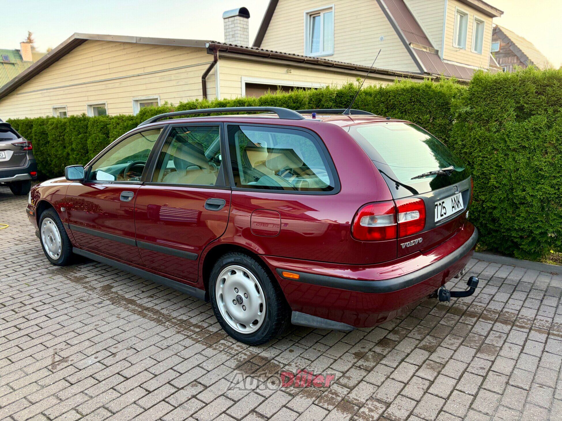 Volvo V40 1.9 103kW 1997, photo 2/10