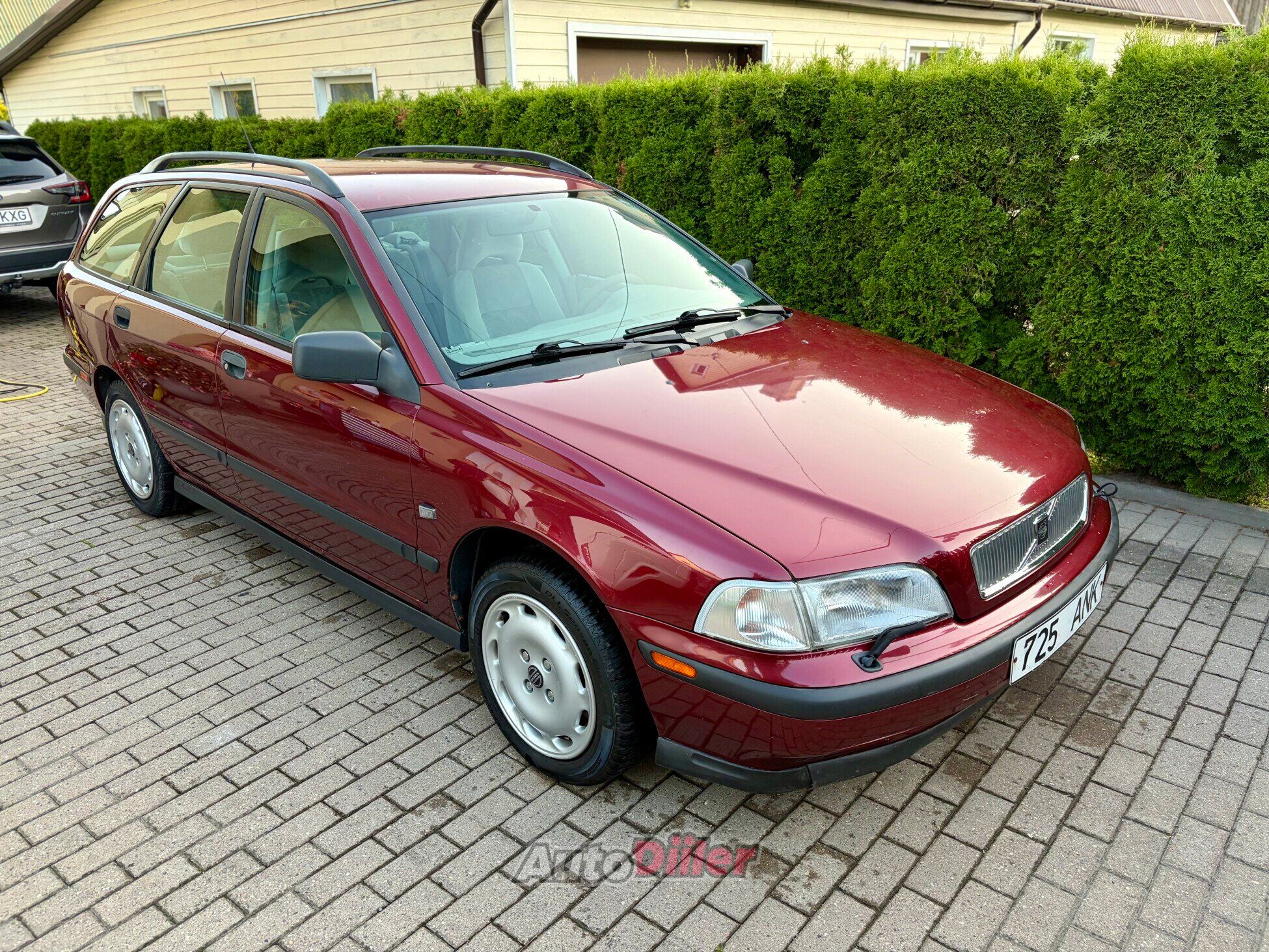 Volvo V40 1.9 103kW 1997, photo 3/10