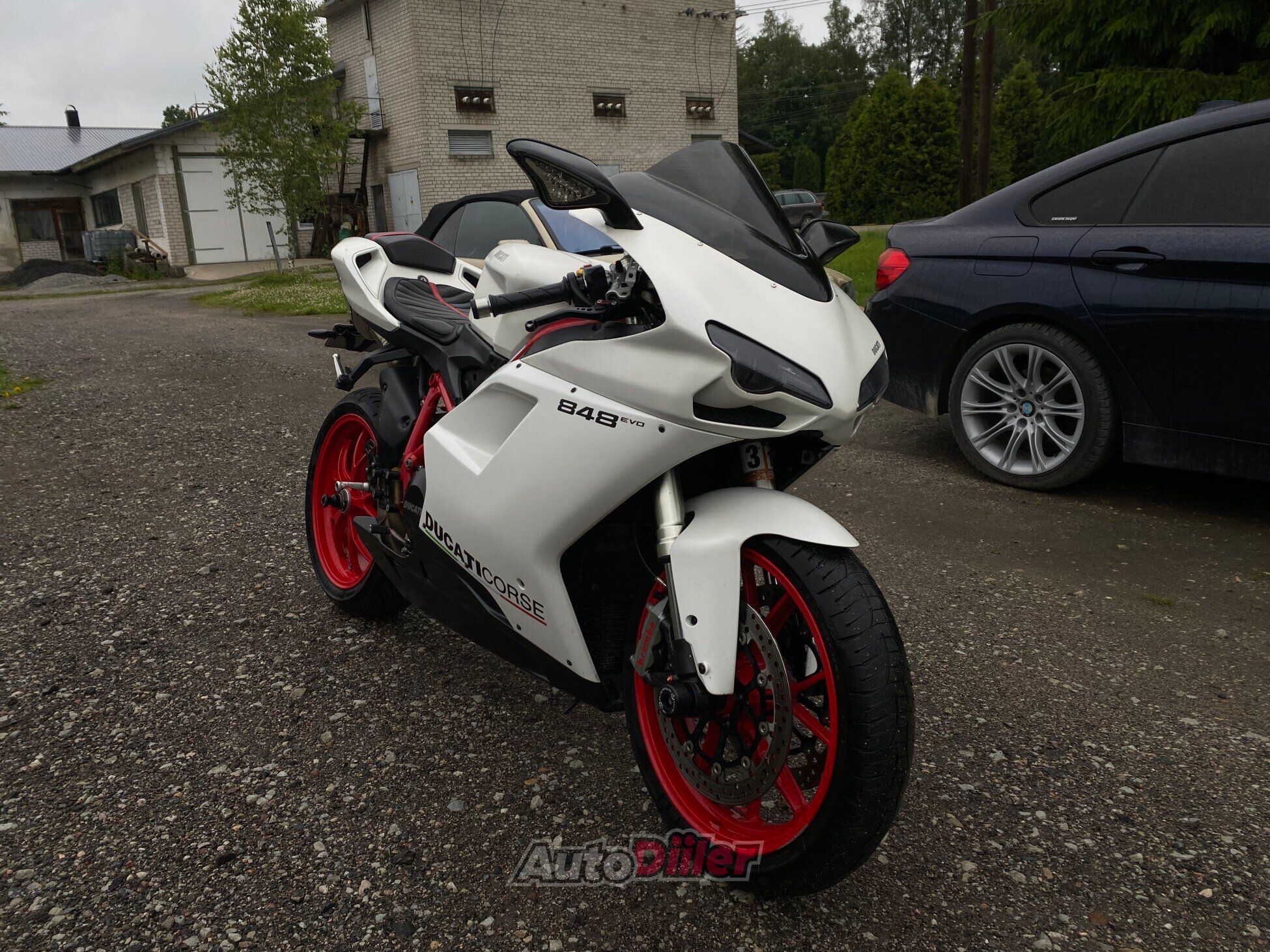 Ducati 848 Evo 0.8 96kW 2010, kuva 4/7
