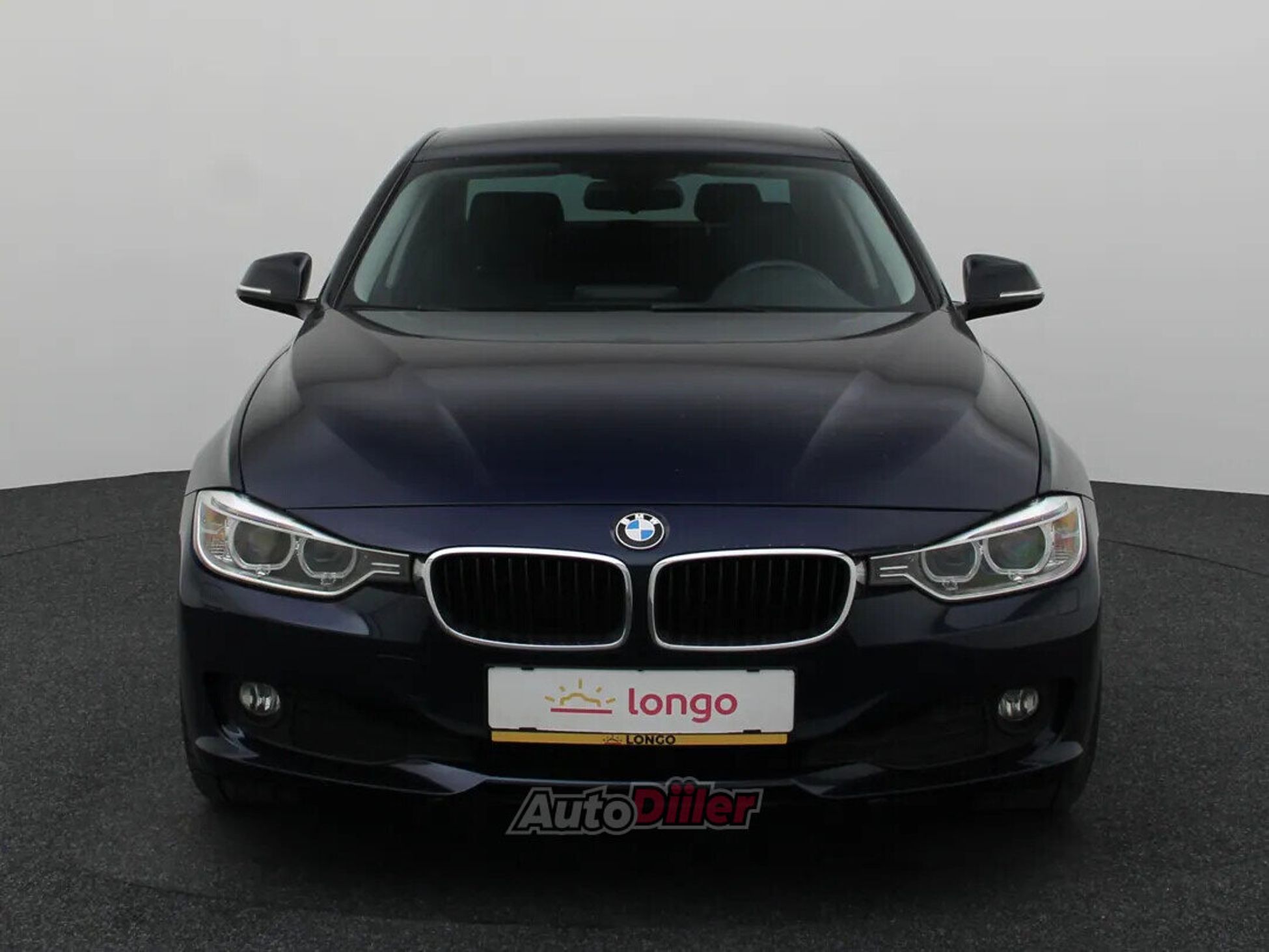 BMW 320 Executive 1.6 125kW 2013, photo 3/10