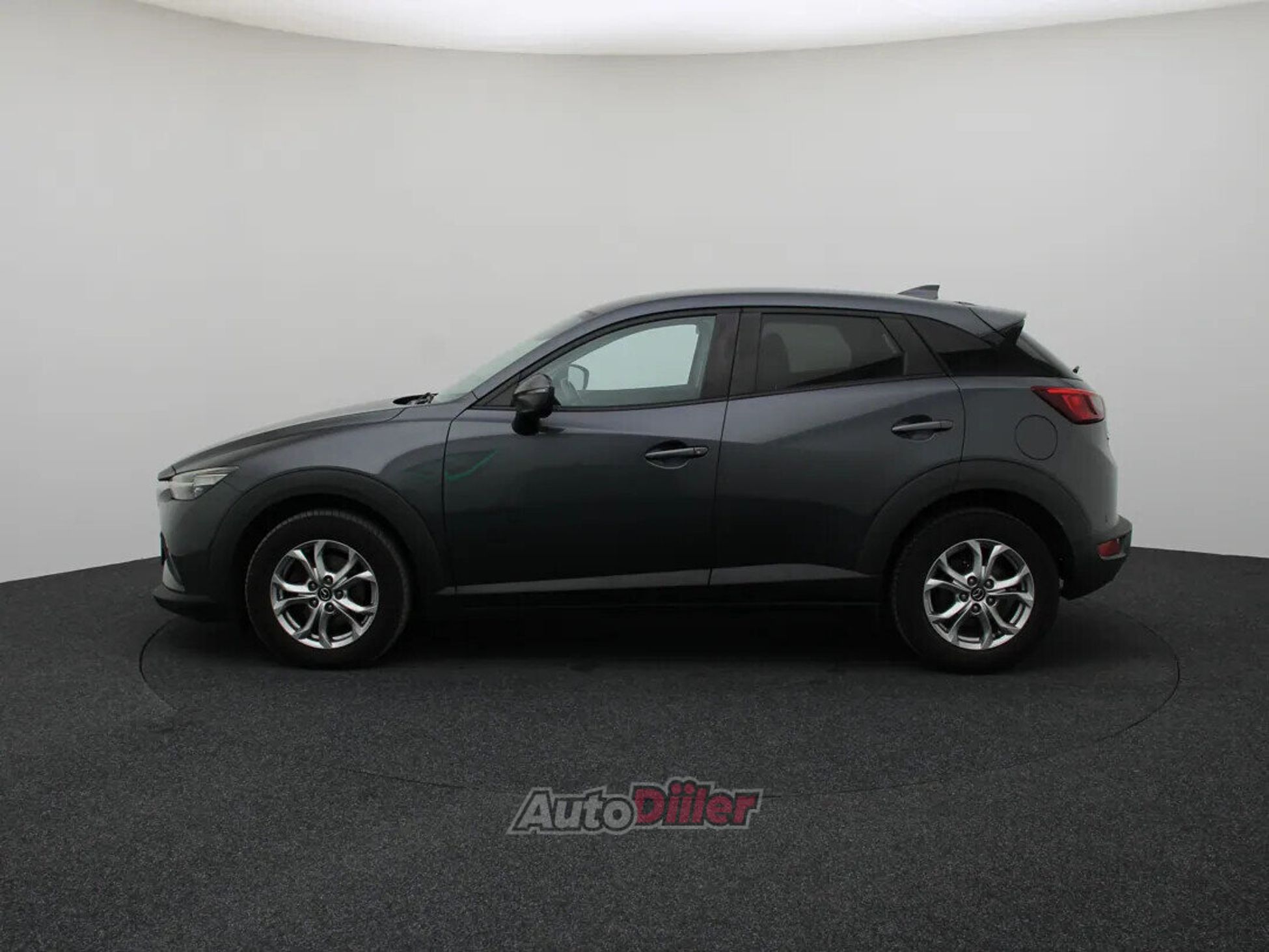 Mazda CX-3 Exclusive-Line 1.5 77kW 2016, kuva 6/10