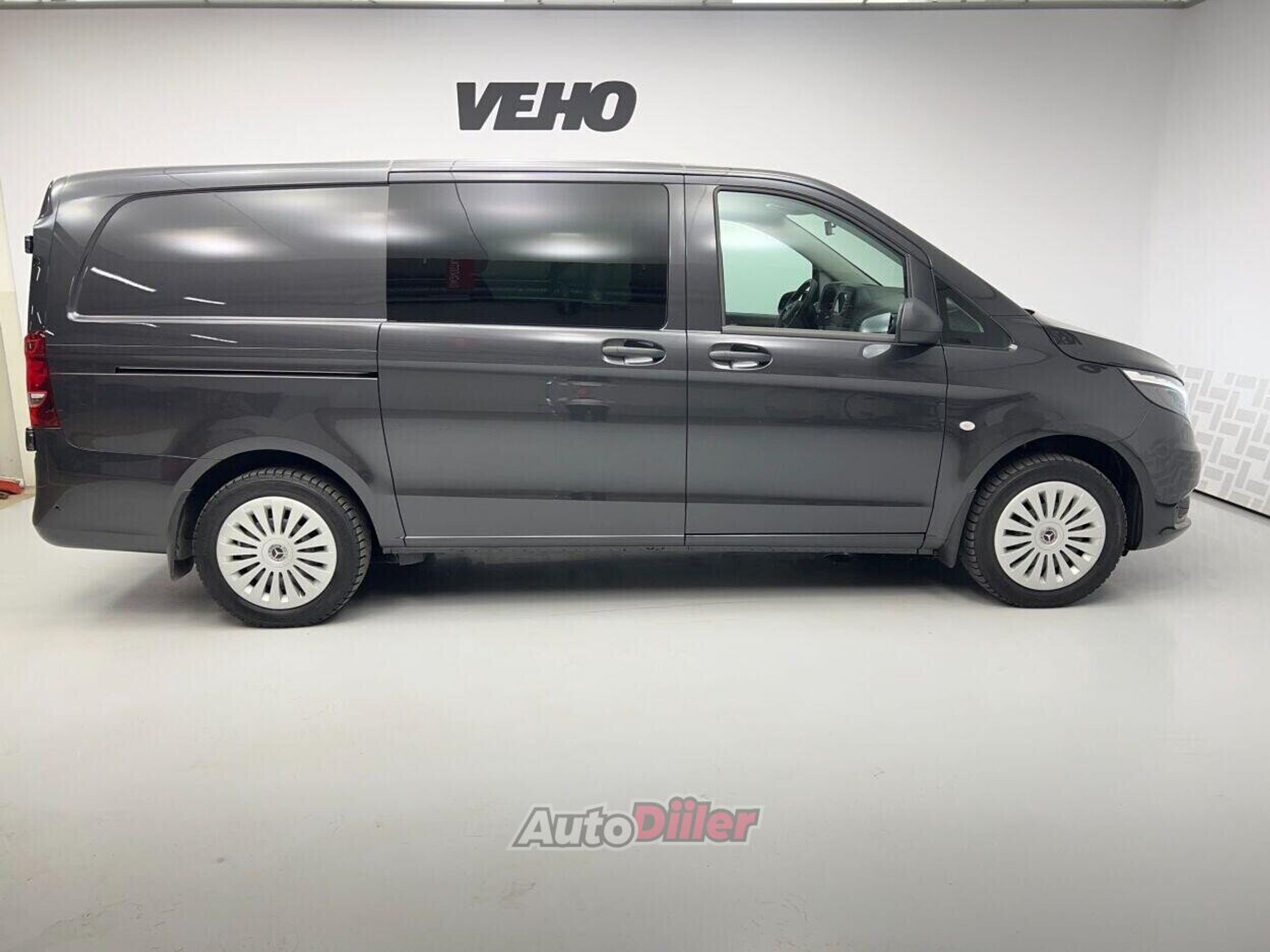 Mercedes-Benz Vito 2023, photo 3/10