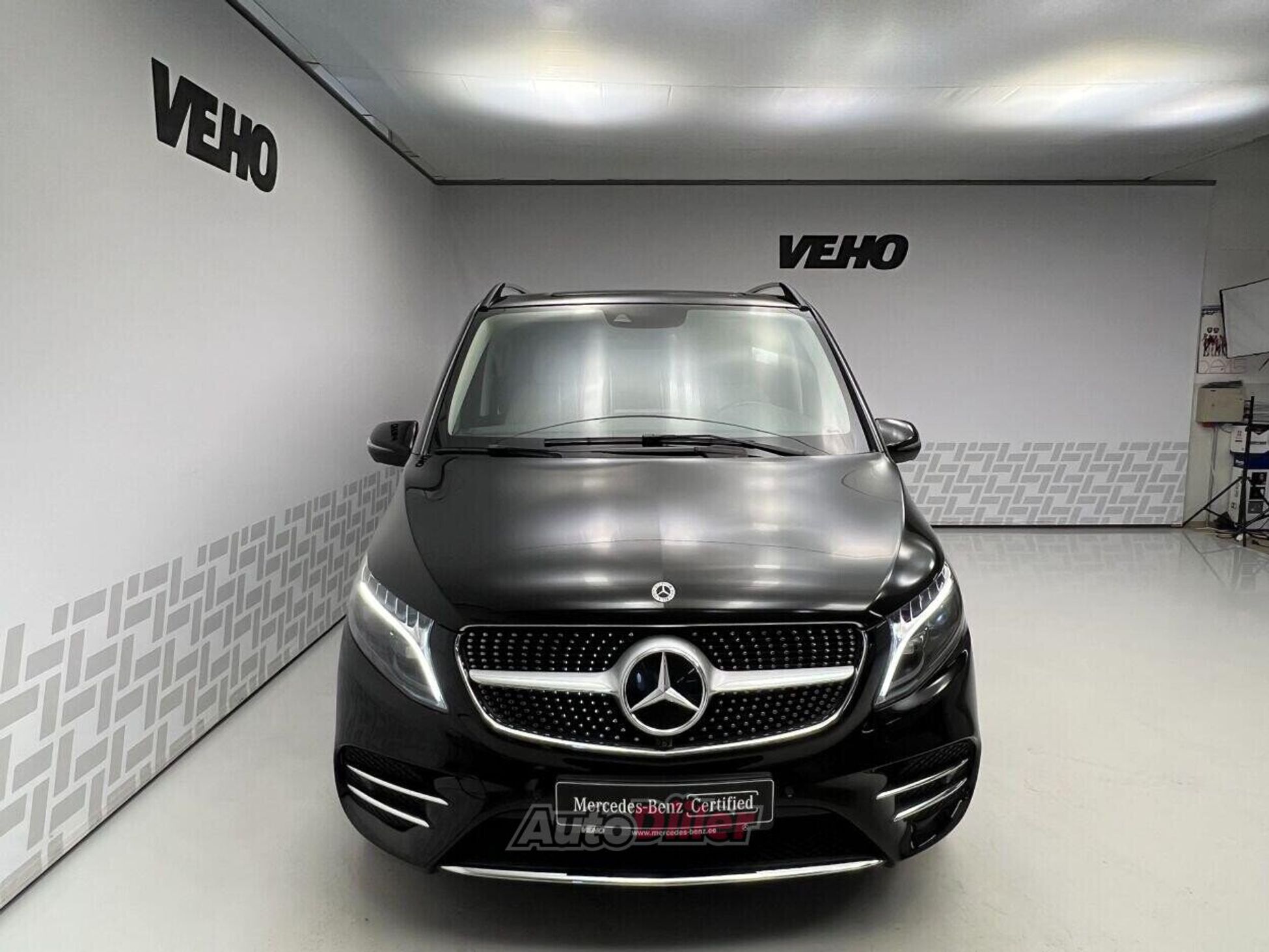 Mercedes-Benz V 300 2023, kuva 5/10