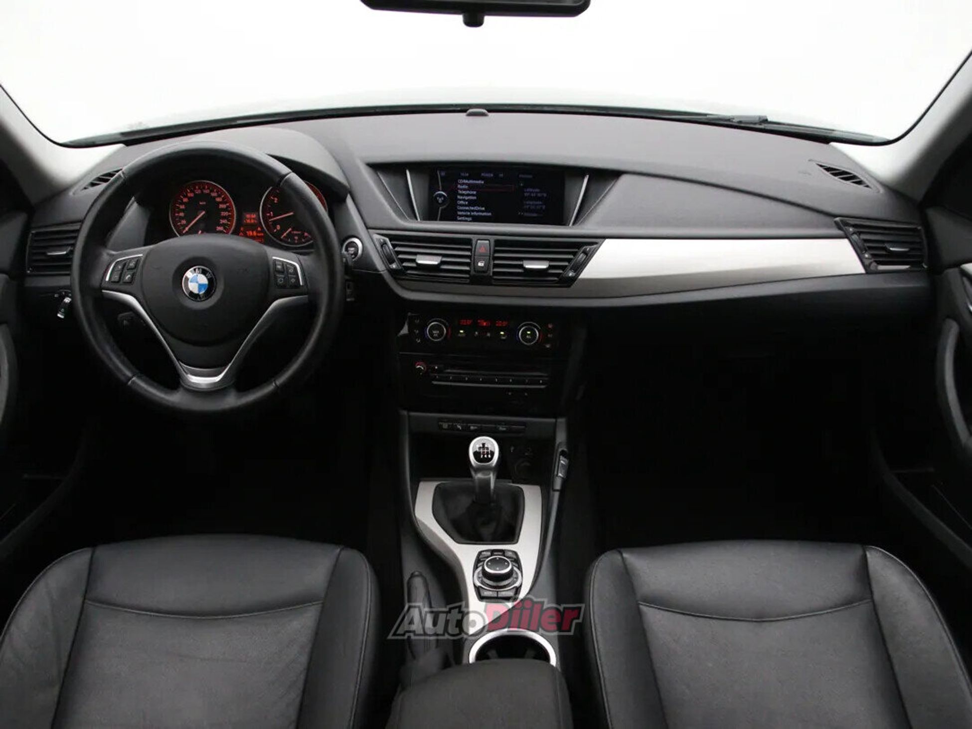 BMW X1 Upgrade Edition 2.0 135kW 2013, photo 2/10
