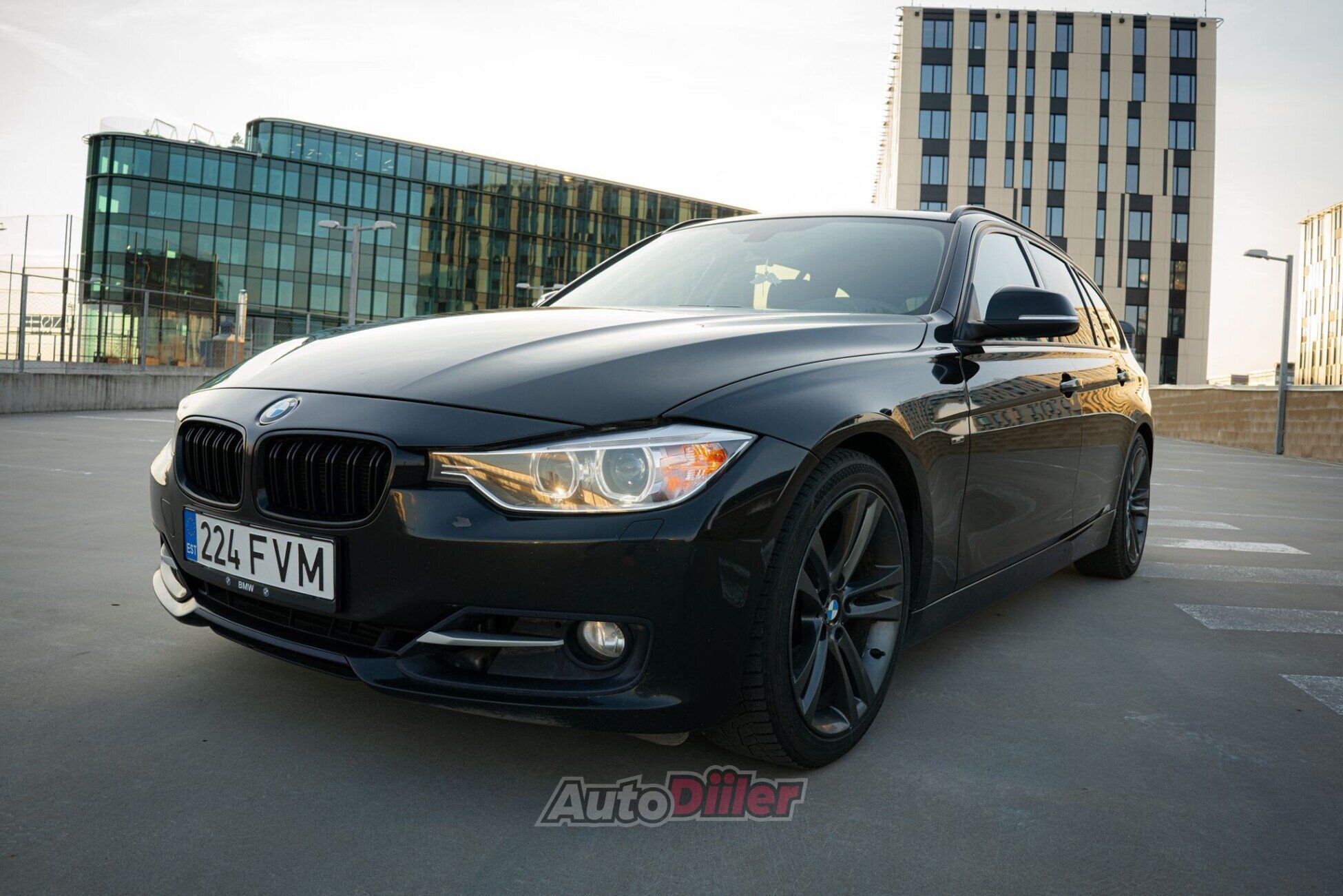 BMW 320 2.0 120kW 2013, photo 2/10