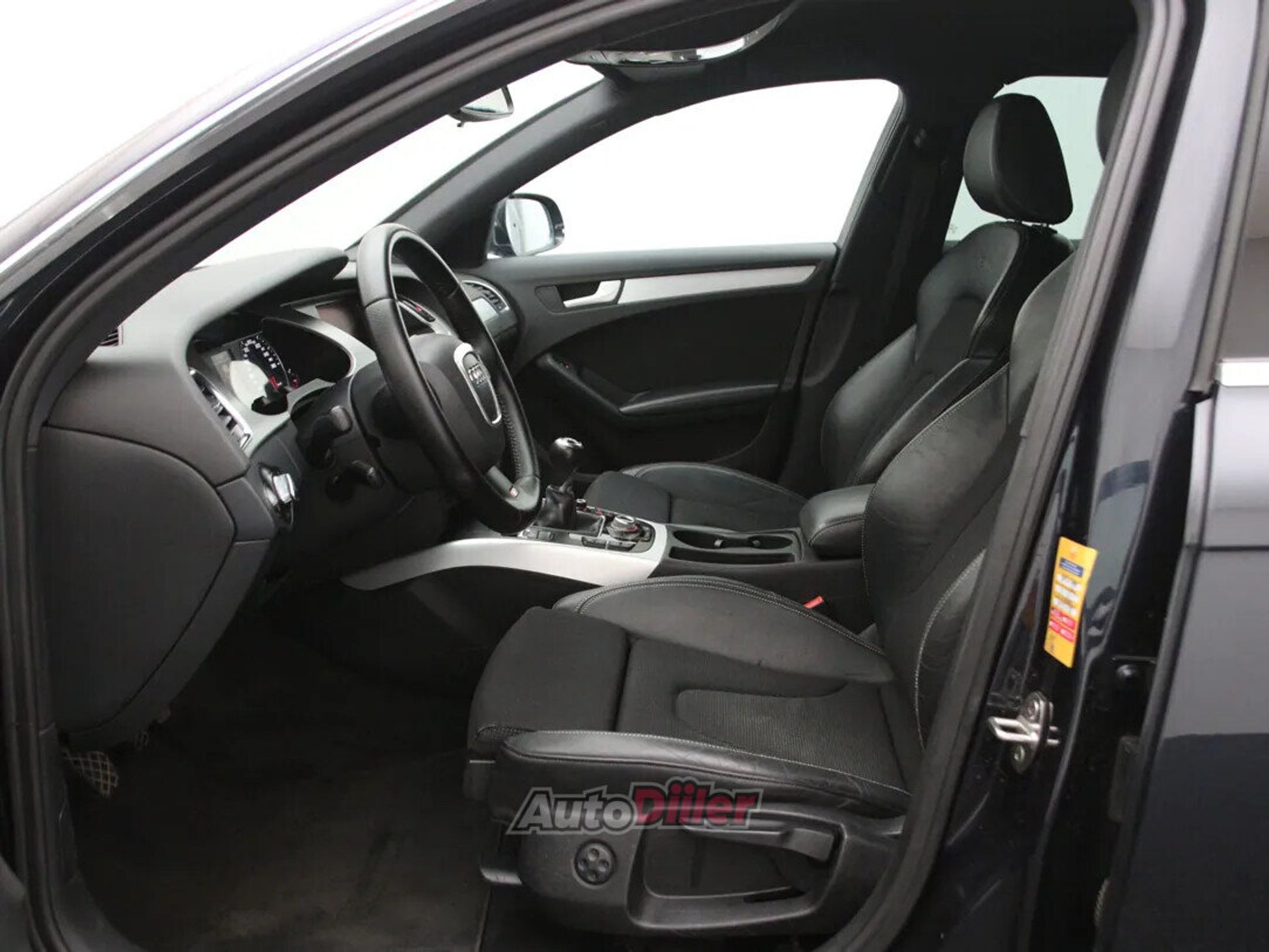 Audi A4 Pro Line S 1.8 88kW 2012, kuva 4/10