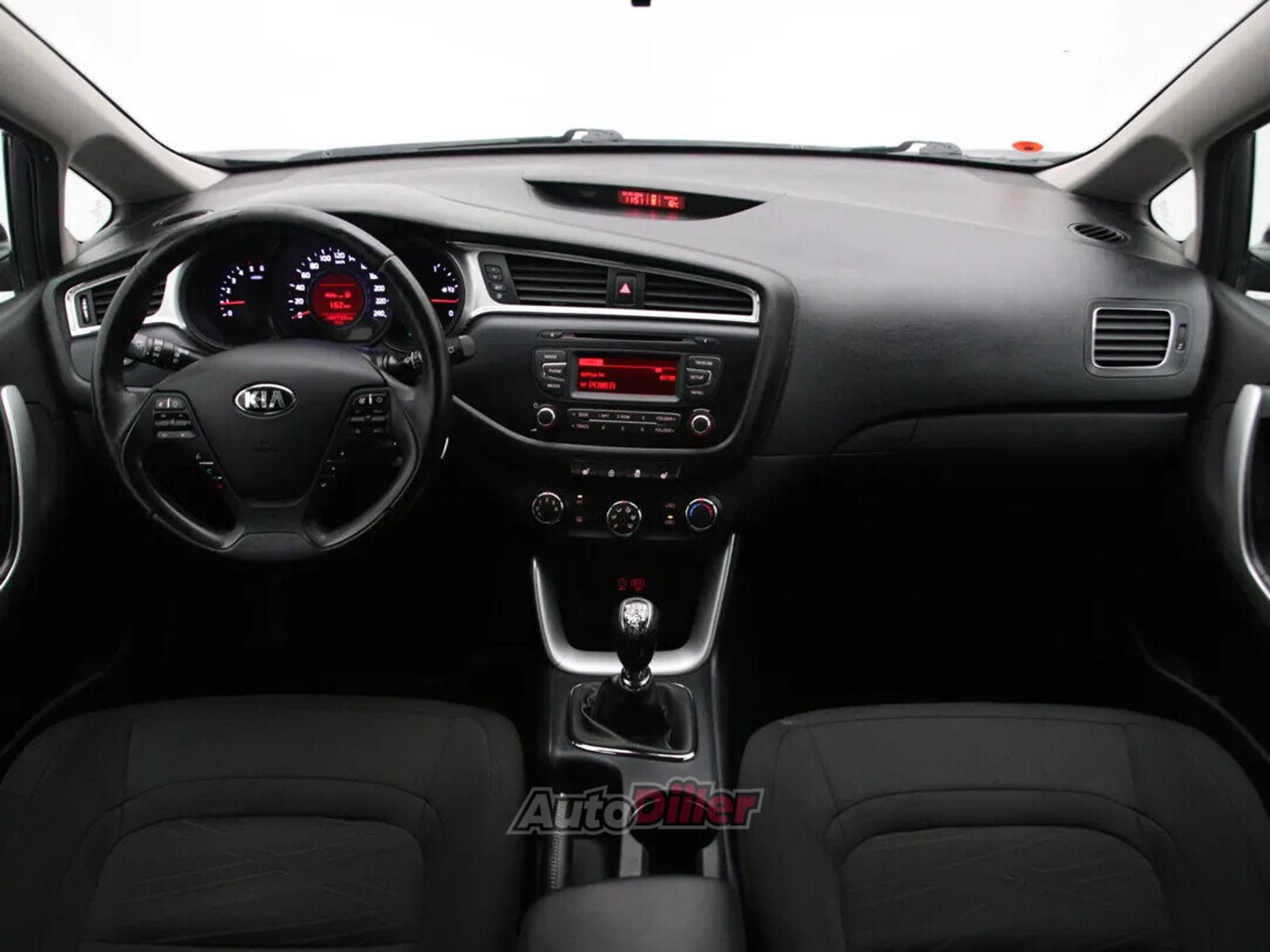Kia cee'd / Ceed Edition 1.4 66kW 2017, kuva 2/10