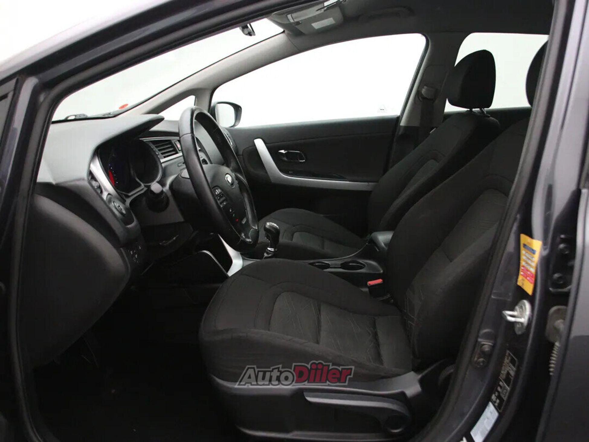 Kia cee'd / Ceed Edition 1.4 66kW 2017, kuva 4/10