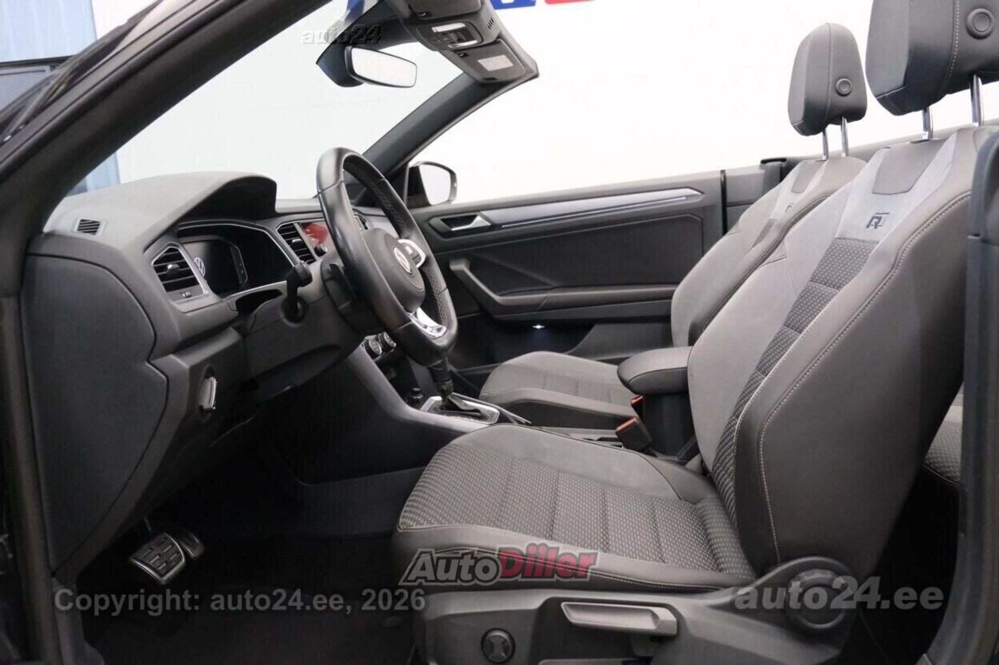 Volkswagen T-Roc 2022, photo 5/10