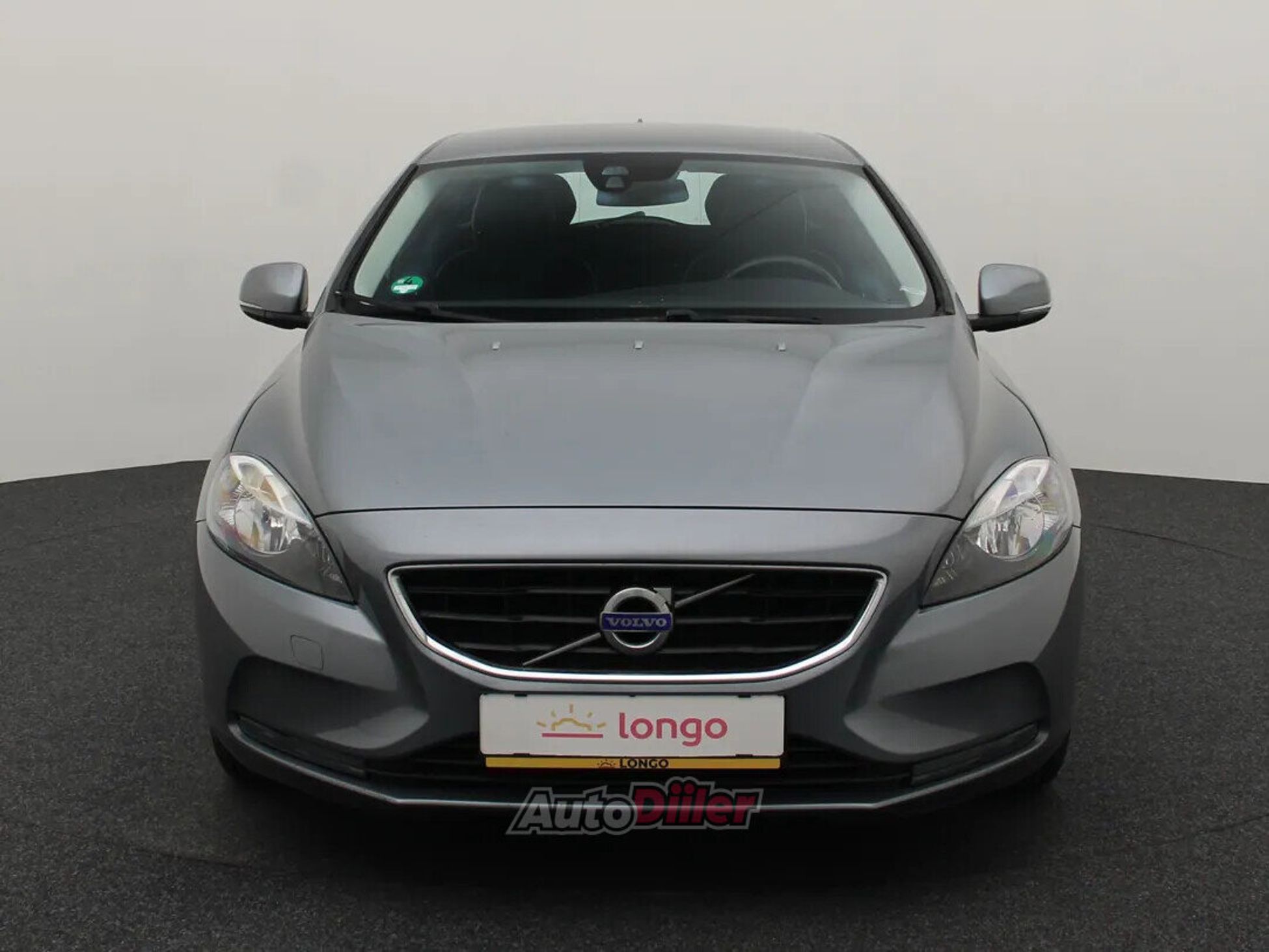 Volvo V40 R-Design Business 2.0 140kW 2014, photo 3/10