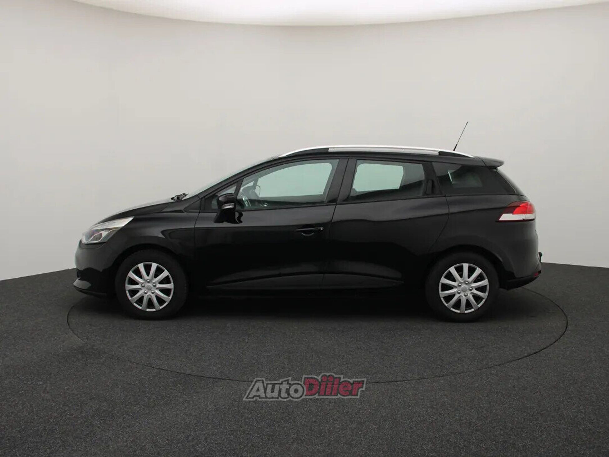 Renault Clio Expression 1.5 66kW 2015, photo 6/10